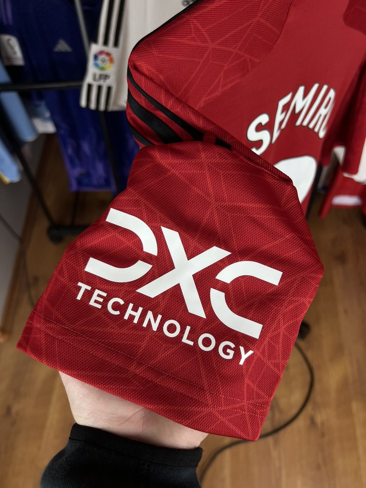 Adidas Soccer Jersey Adidas Manchester United 2023/24 Casemiro #18 Size US M / EU 48-50 / 2 - 6 Thumbnail
