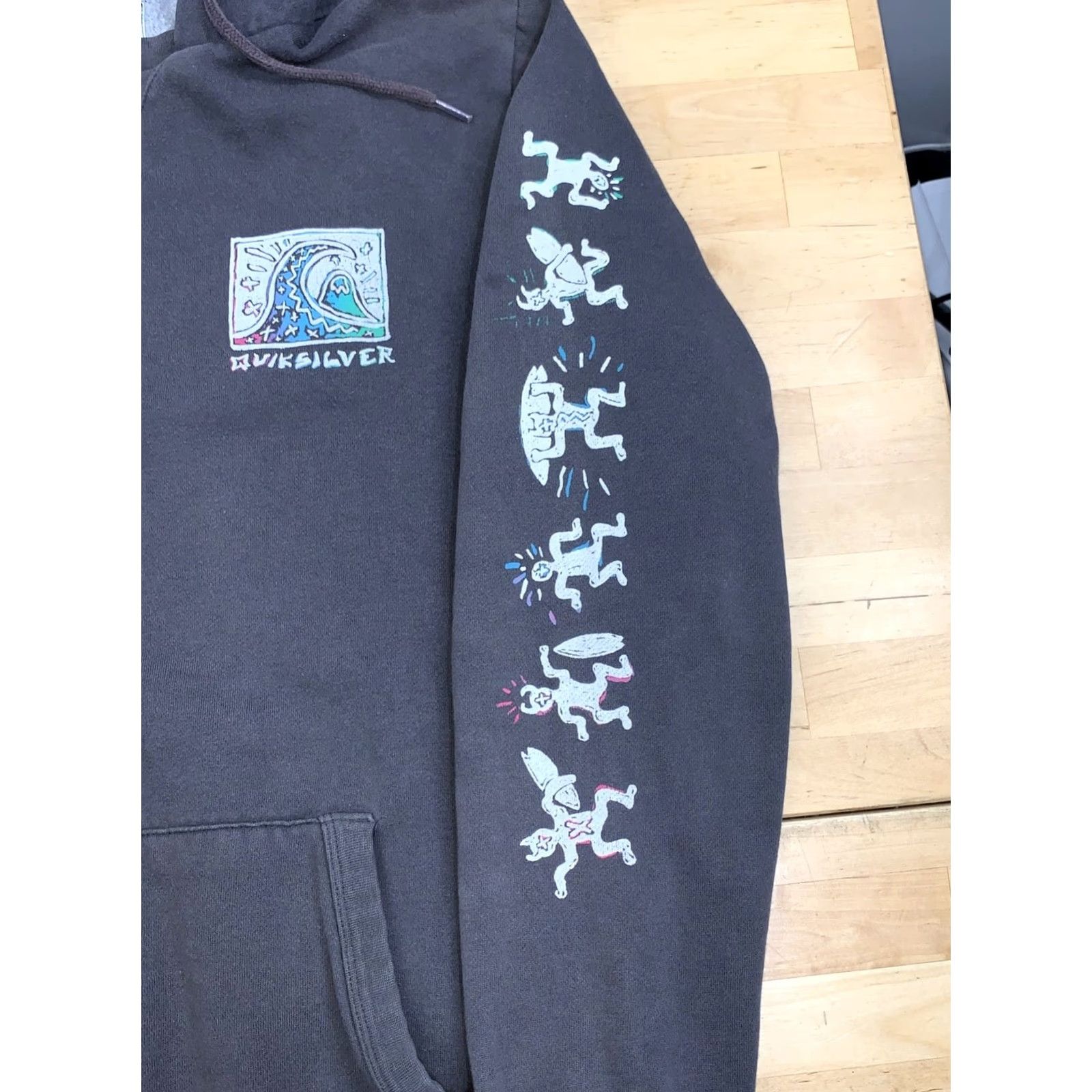 Quiksilver Quiksilver Hoodie Men Gray Beach Surf Skate Pullover Sleeve Hit Faded 13063 Size US S / EU 44-46 / 1 - 5 Thumbnail