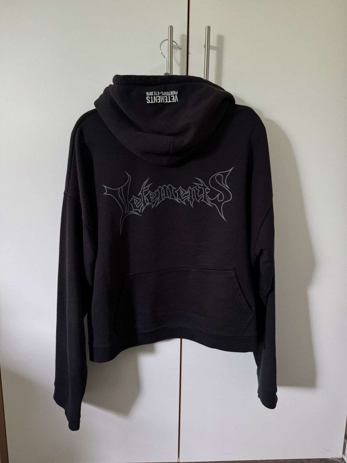Vetements Vetements Metallic Logo Champion Reversible Cropped Hoodie Size S / US 4 / IT 40 - 5 Thumbnail