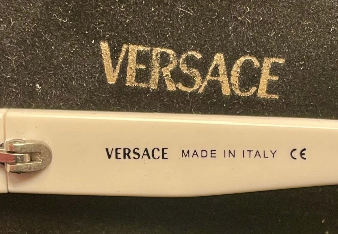 Versace Versace Vintage Sunglasses White Magnetic Mask Rare Size ONE SIZE - 6 Thumbnail