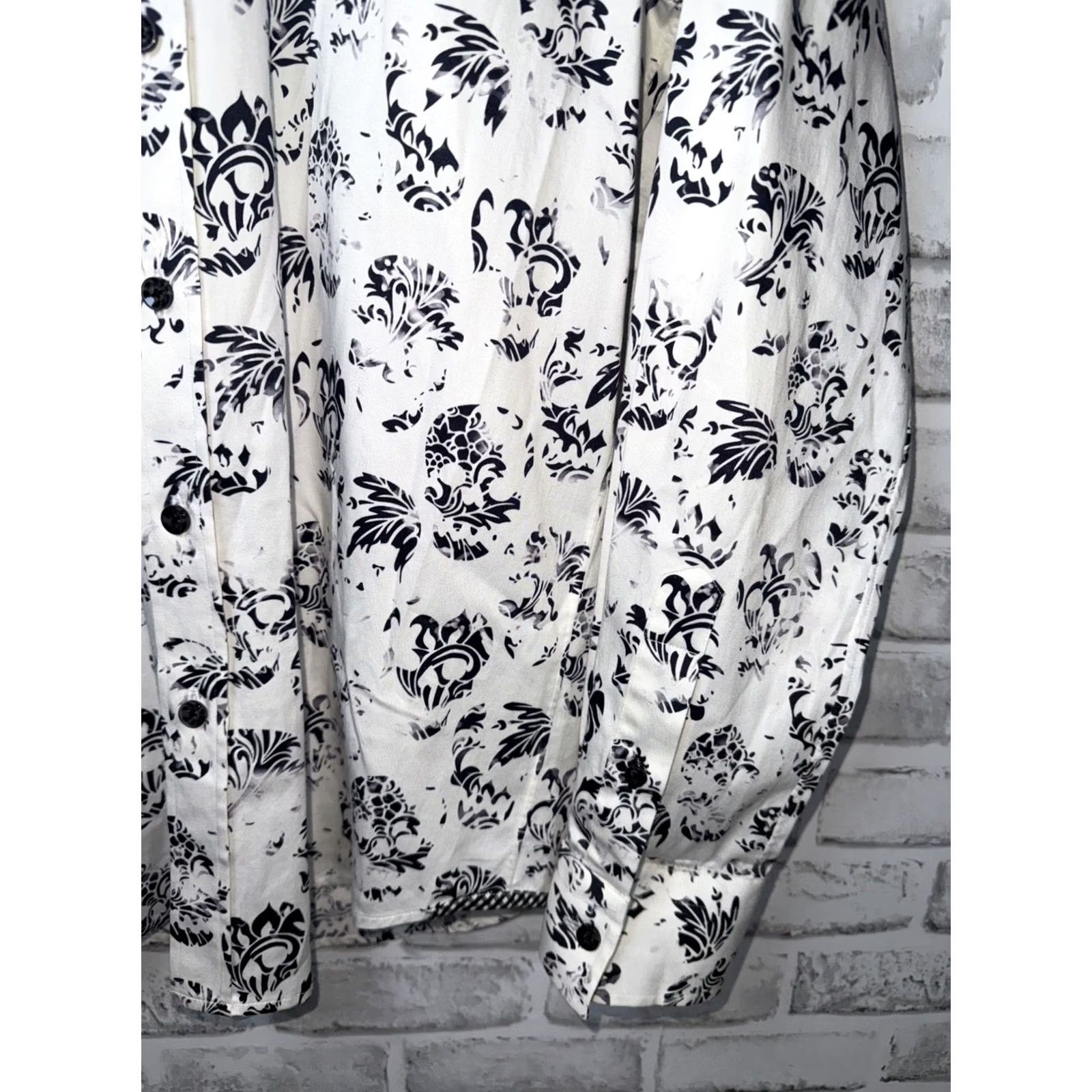Robert Graham Robert Graham Skull Print Shirt Mens XS Modern Americana Size US XS / EU 42 / 0 - 4 Thumbnail