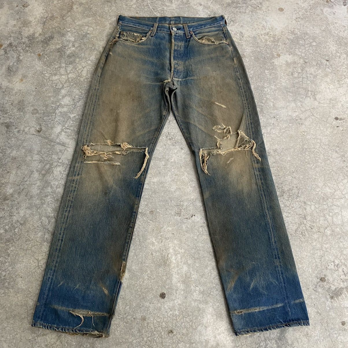 Levi's Thrashed! Vintage 90’s Levis 501 Big E Selvedge Jeans Size US 32 / EU 48 - 3 Thumbnail