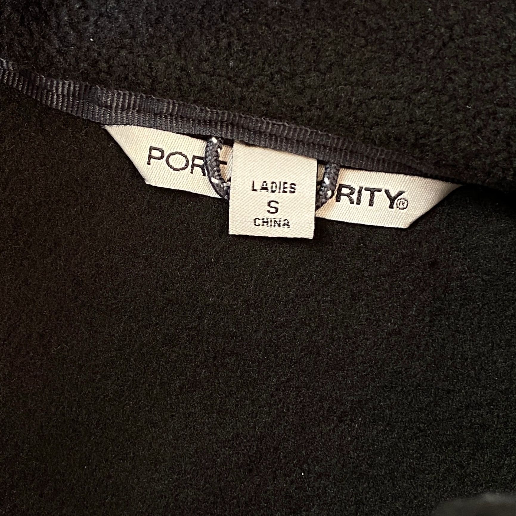 Port Authority Port Authority Women’s Vest S Black Fleece University UOP NEW Womens Size S / US 4 / IT 40 - 4 Thumbnail