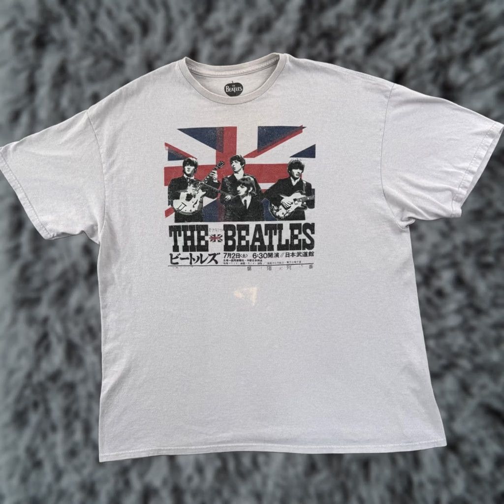 Vintage The Beatles Shirt 2XL Gray Nippon Budokan Mens Short Sleeve Band Music Tour USA Size US XXL / EU 58 / 5 - 1 Thumbnail
