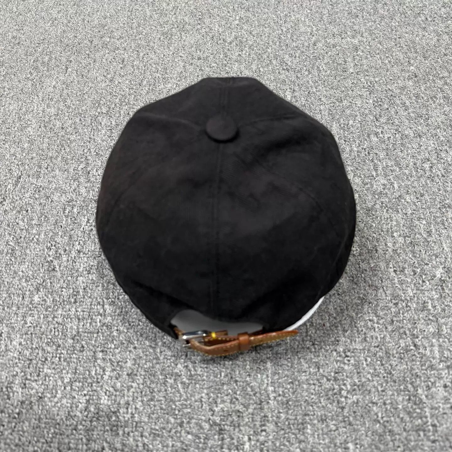 Louis Vuitton LV all over print embroidery cap 9/10 color fading Size ONE SIZE - 3 Thumbnail