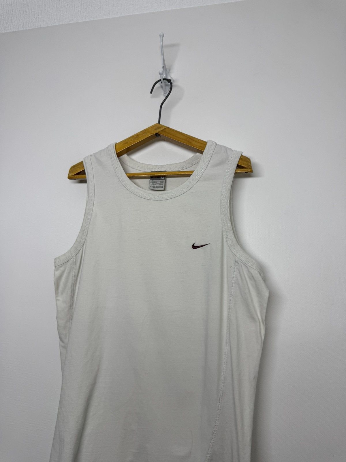 Nike Vintage Y2k Nike Mini Swoosh Tank Tops 00’s Size US M / EU 48-50 / 2 - 5 Thumbnail