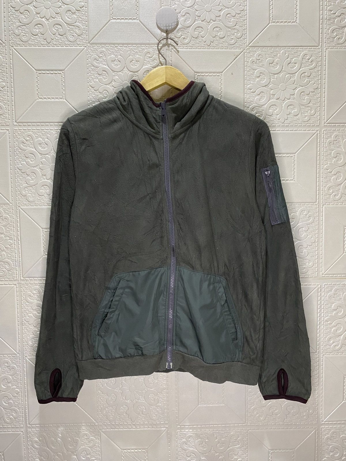 Undercover × Uniqlo Uniqlo x Undercover Fleece Zip Hoodie Size M / US 6-8 / IT 42-44 - 2 Thumbnail