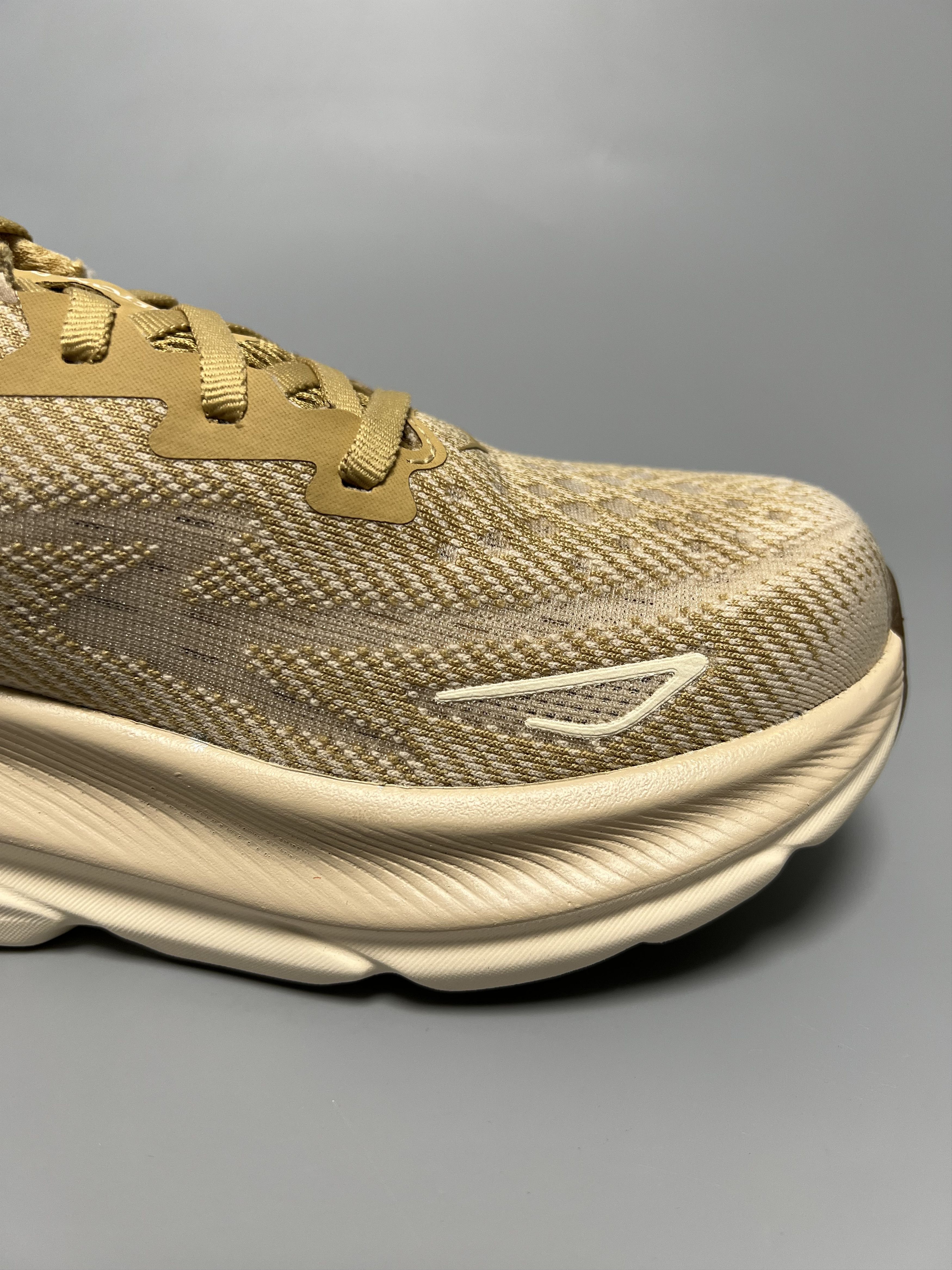 Hoka 9D Hoka One One Clifton 9 Running Shoes Walking Gym Size US 9 / EU 42 - 7 Thumbnail