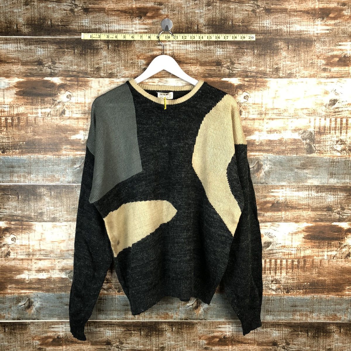 Japanese Brand DL Toc Toc Way Black art vintage Knitwear #A1498 Size US L / EU 52-54 / 3 - 1 Thumbnail