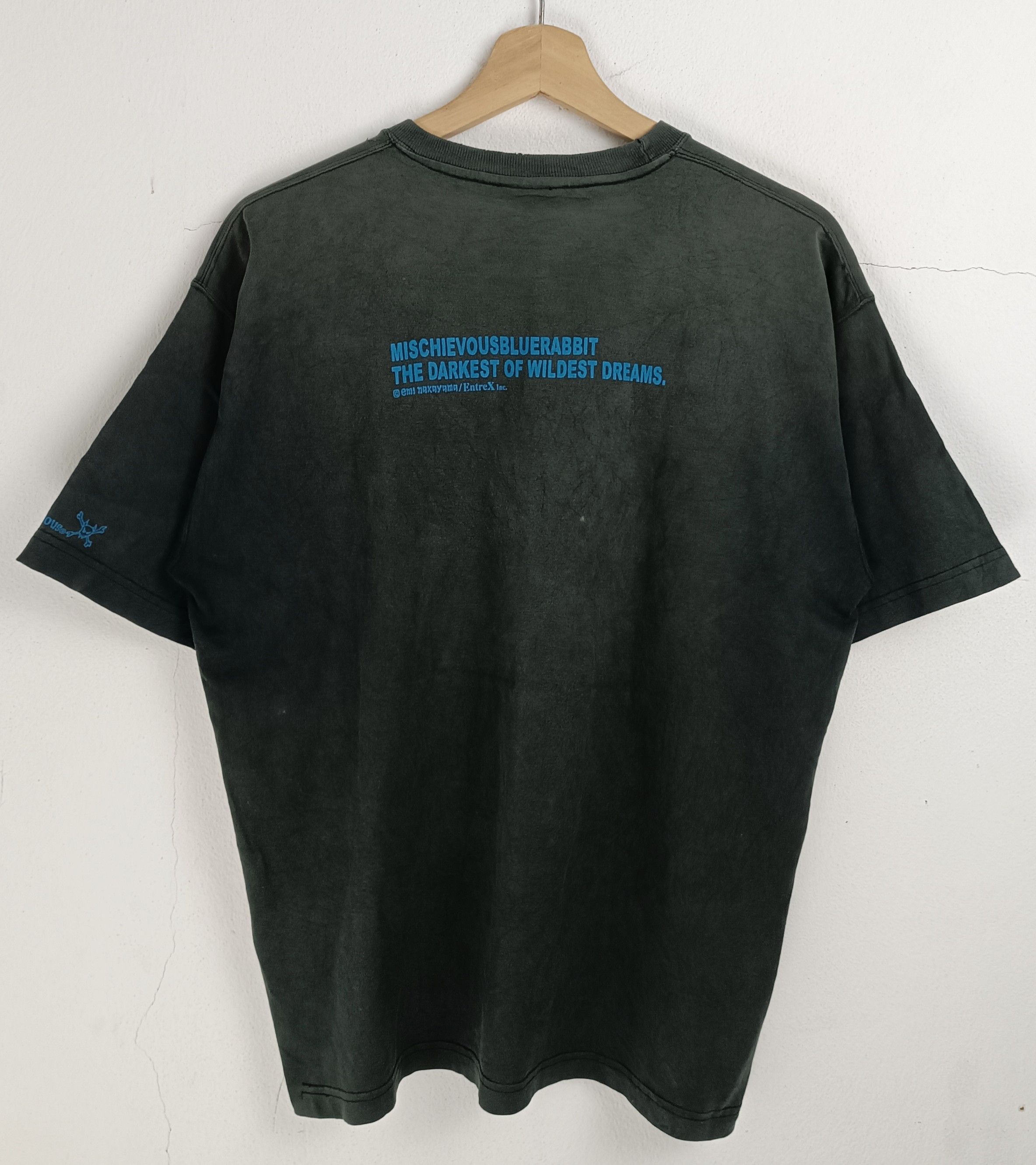 Japanese Brand THRASHED FADED VINTAGE Y2K MISCHIEVOUS TEE VERY RARE Size US L / EU 52-54 / 3 - 4 Thumbnail