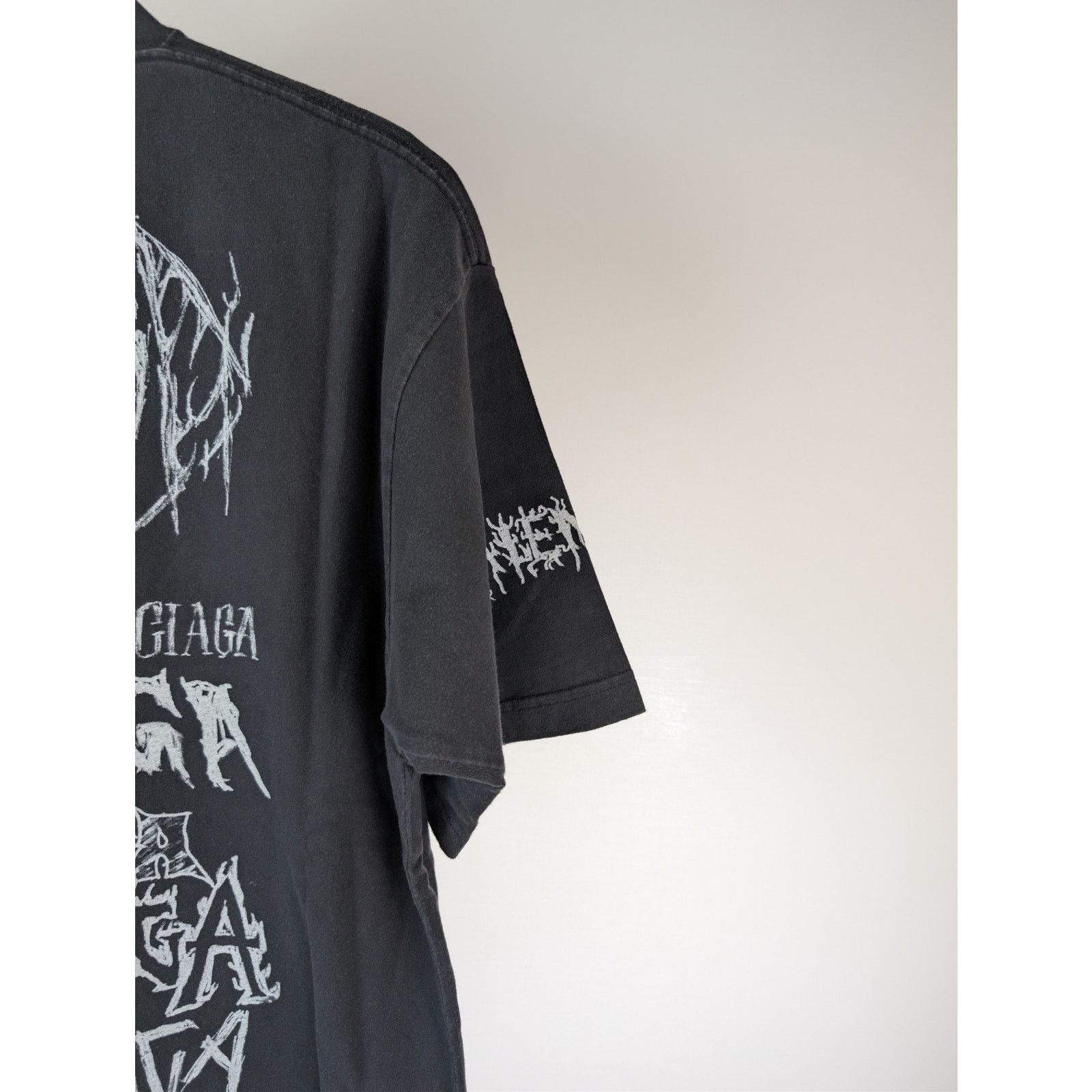 Balenciaga o1rshd1 Heavy Graphic Print DIY Metal Logo T-shirt in Black Size US M / EU 48-50 / 2 - 13 Thumbnail