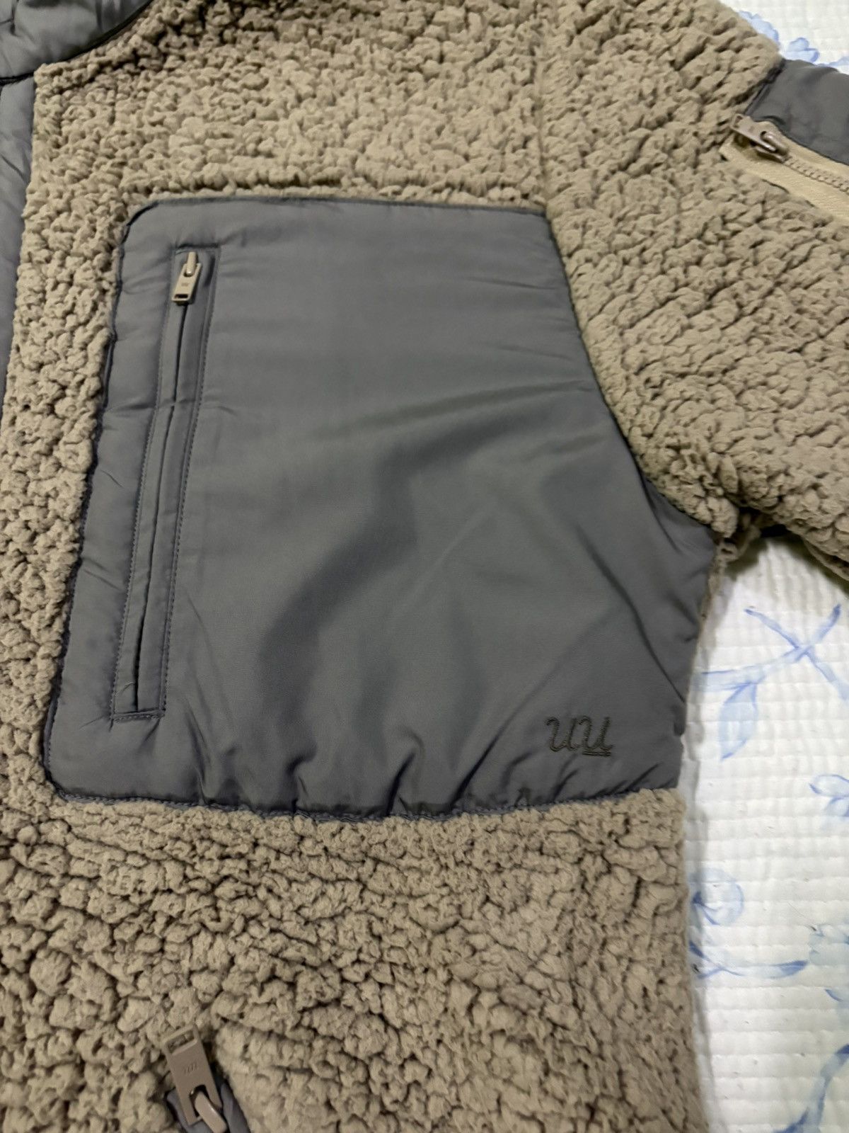 Jun Takahashi Uniqlo Undercover UU Sherpa Fleece Size US M / EU 48-50 / 2 - 11 Thumbnail