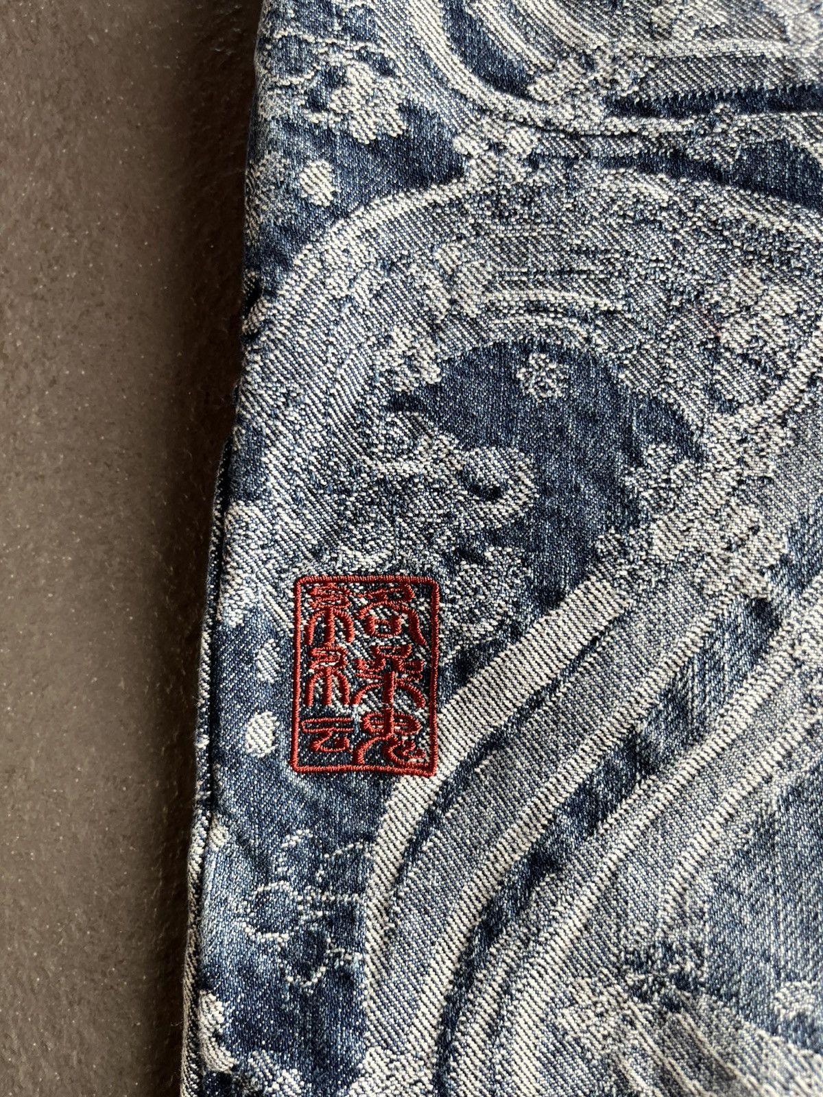 Karakuri Tamashii Japanese Great Wave and Sakura embroidery Jorts Y2K Size US 32 / EU 48 - 4 Thumbnail