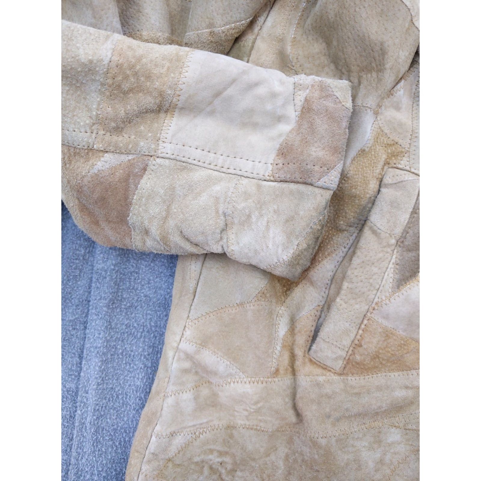 Vintage VINTAGE Leather Coat Womens M Beige Hooded Patchwork Shearling Lined Parka Size M / US 6-8 / IT 42-44 - 3 Thumbnail