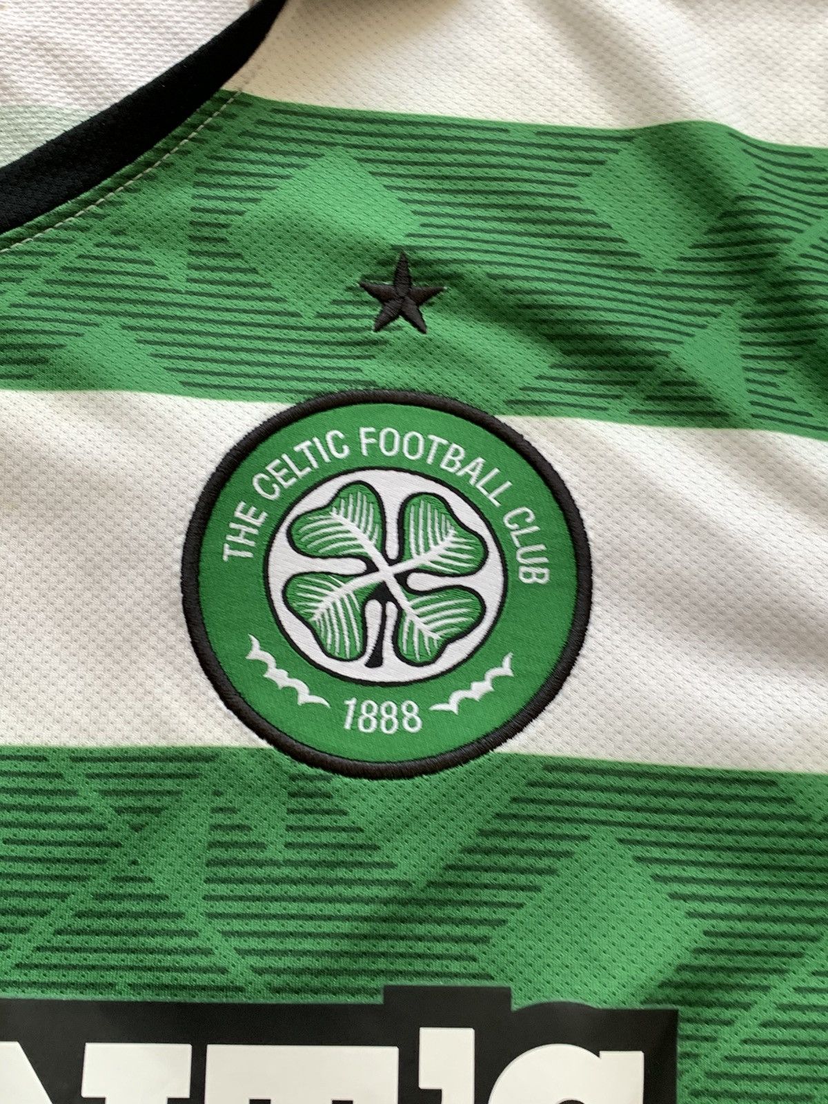 Nike 🔥NIKE CELTIC 2010/2011 HOME SOCCER BLOCKCORE JERSEY SHIRT Size US M / EU 48-50 / 2 - 6 Thumbnail