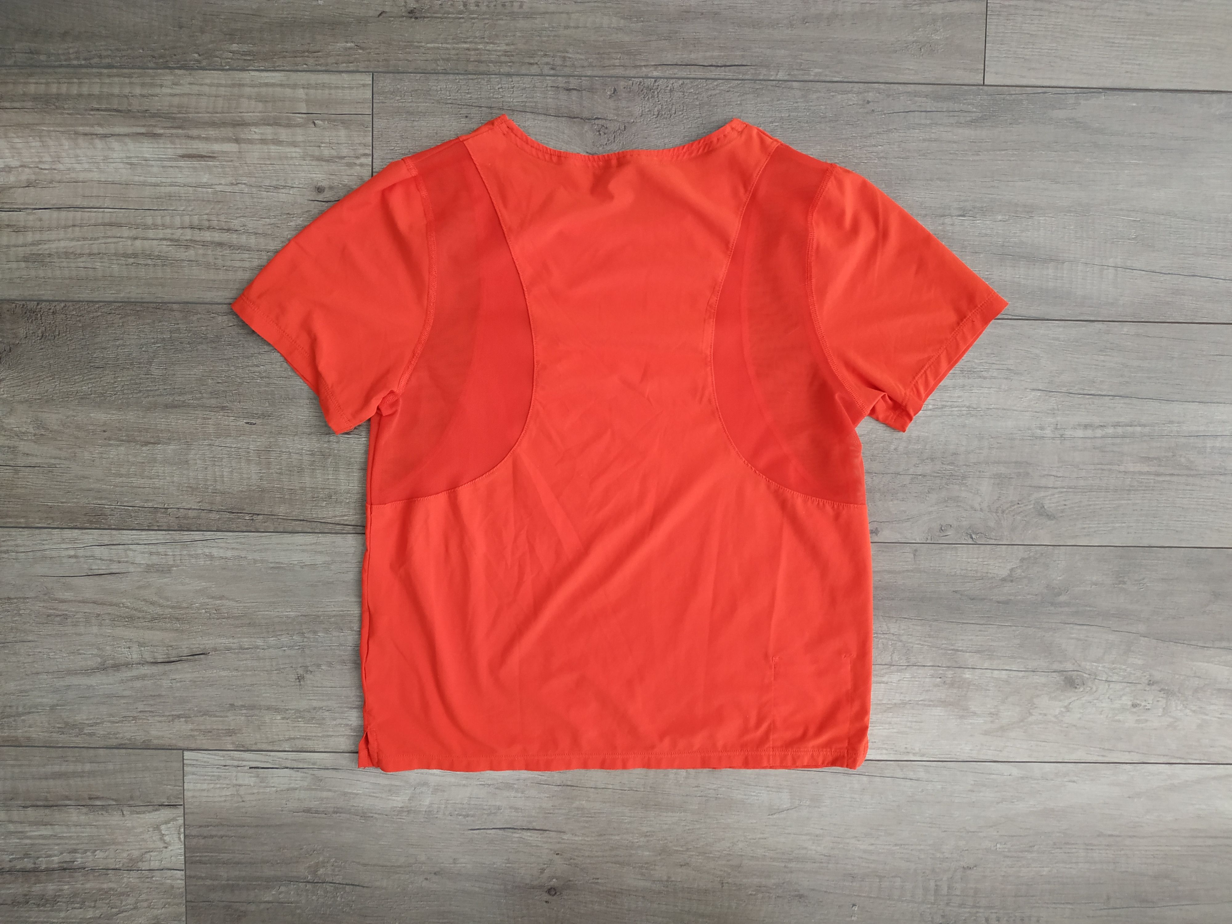 Nike Nike Dri-Fit Women's Reflective Training T-shirt Top, SMALL Size S / US 4 / IT 40 - 3 Thumbnail