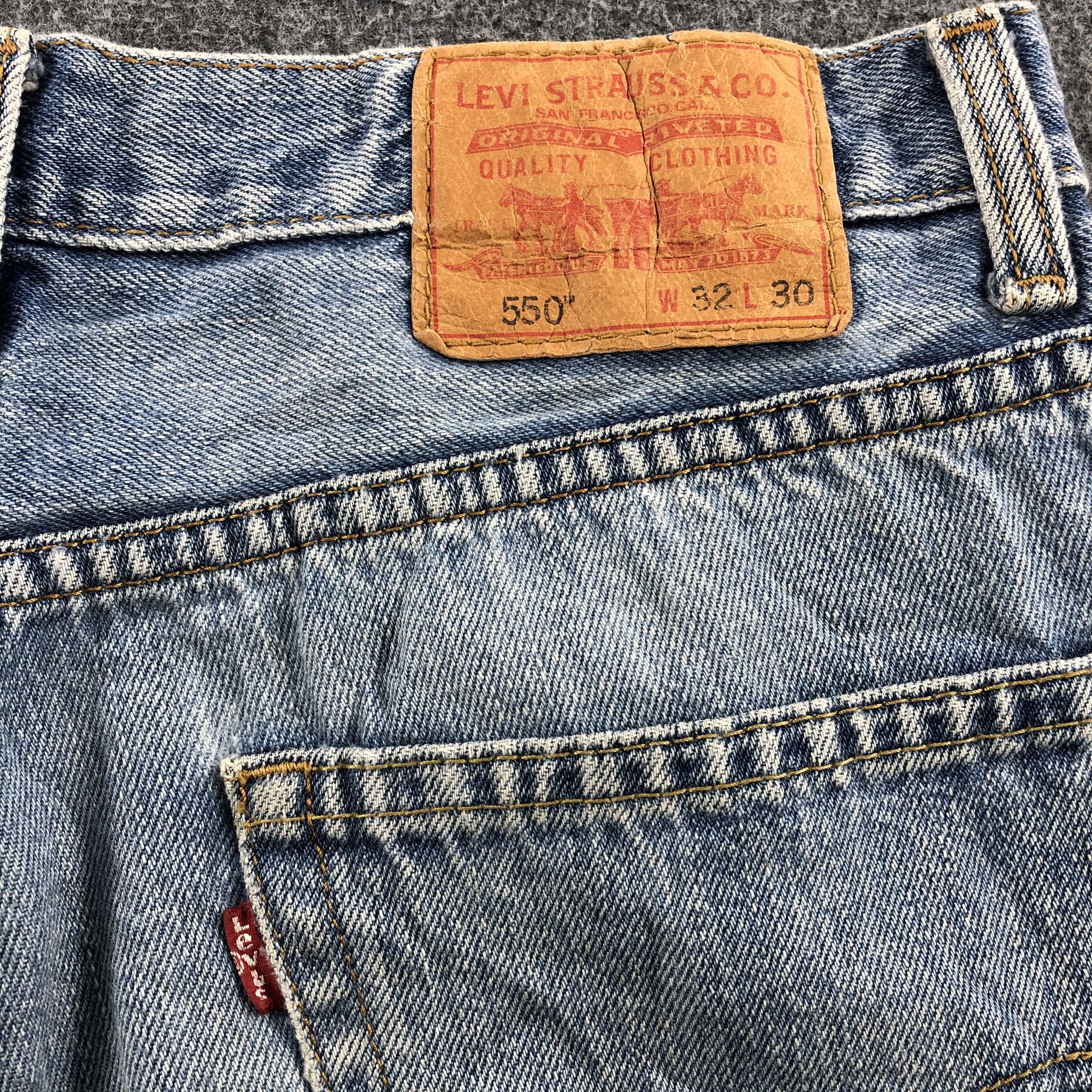 Levi's Vintage Levis 550 Jeans Stone Wash Distressed Hem KJ536 Size US 32 / EU 48 - 5 Thumbnail
