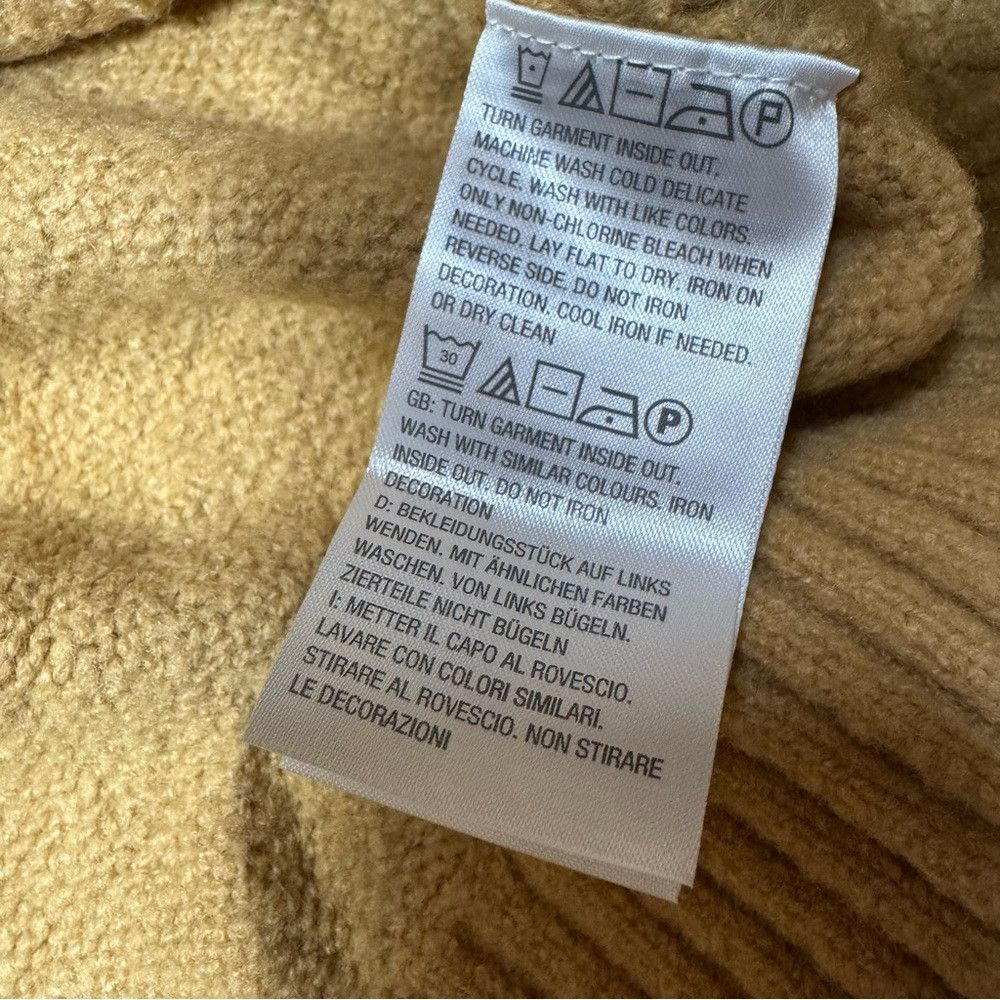 Isaac Mizrahi New Isaac Mizrahi Live! Apres V-Neck Cable Stitch Fawn Swea Size XS / US 0-2 / IT 36-38 - 6 Thumbnail