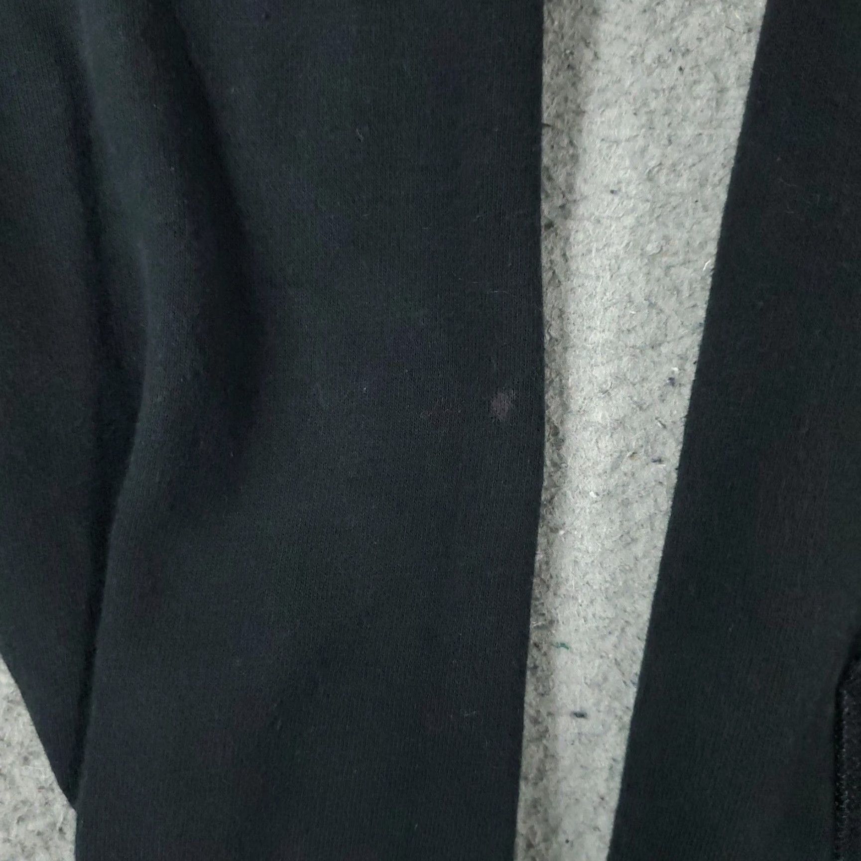 Champion Champion Hoodie Mens Small Black Pullover Sweatshirt Fleece Size US S / EU 44-46 / 1 - 6 Thumbnail
