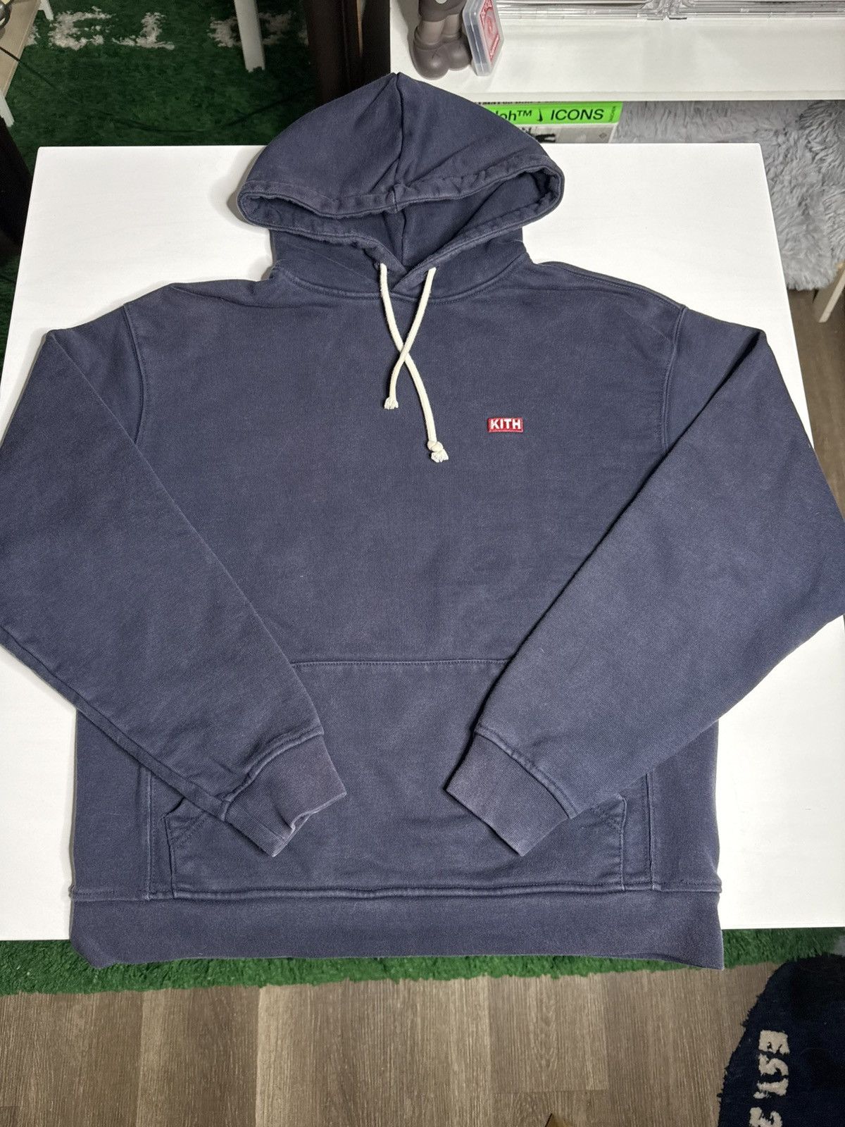 Kith Kith Small Box Logo Hoodie “Navy” [S] PREOWNED Size US S / EU 44-46 / 1 - 3 Thumbnail
