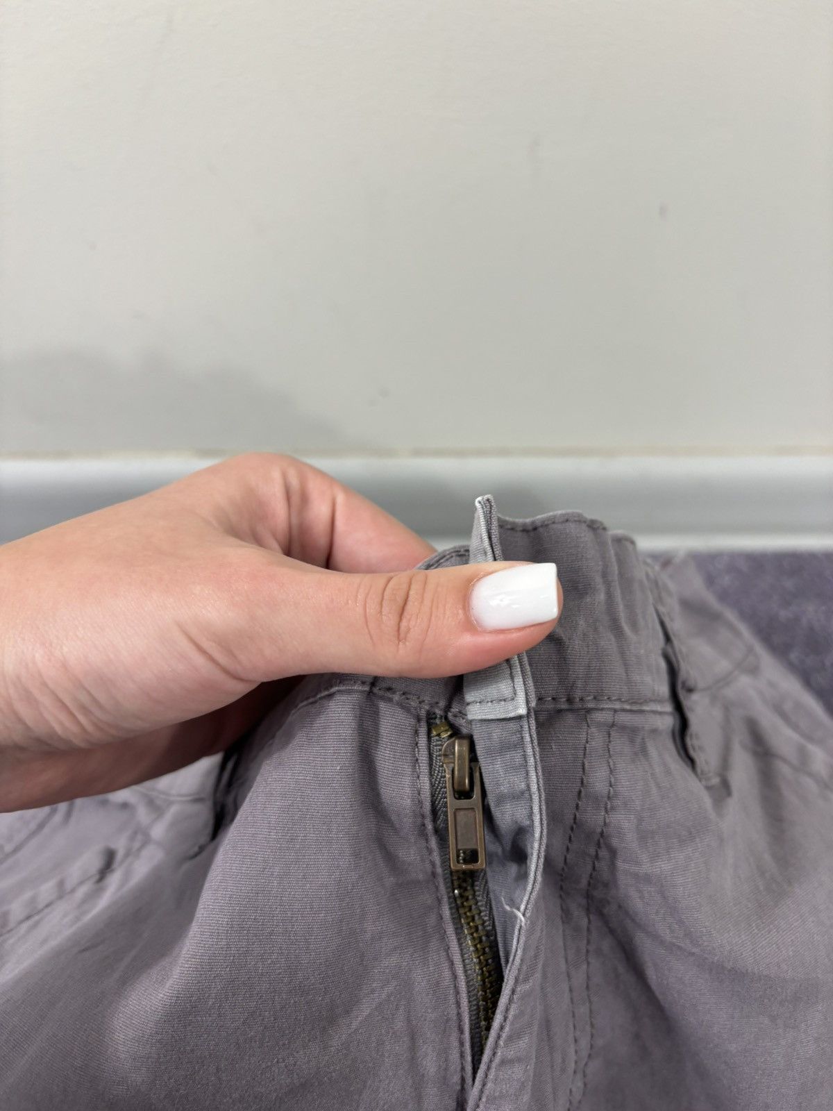 Beverly Hills Polo Club Beverly Hills Polo Club Y2K Zip Pockets Hype Cargo Shorts Size US 30 / EU 46 - 9 Thumbnail