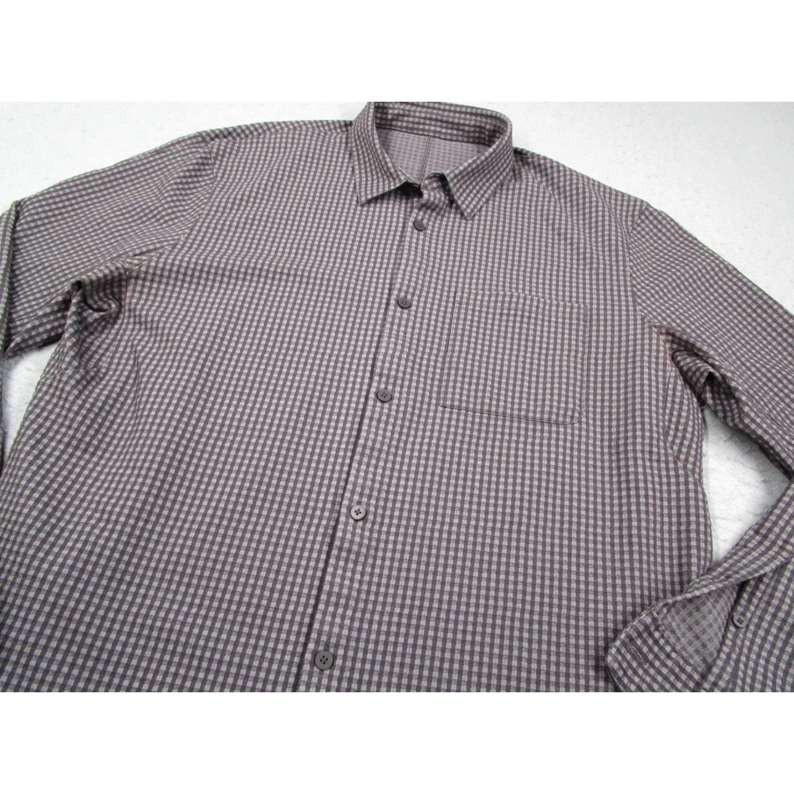 Lululemon Lululemon Shirt Mens Large Gray Black Long Sleeve Button Up Casual Pocket Size US L / EU 52-54 / 3 - 2 Thumbnail