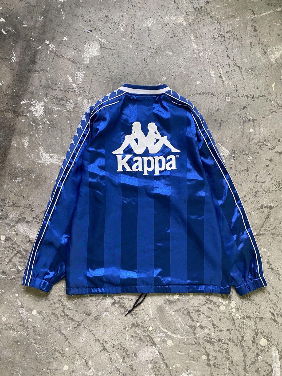 Kappa Vintage Kappa Italy Side Tape V Neck Jersey Size US L / EU 52-54 / 3 - 8 Thumbnail