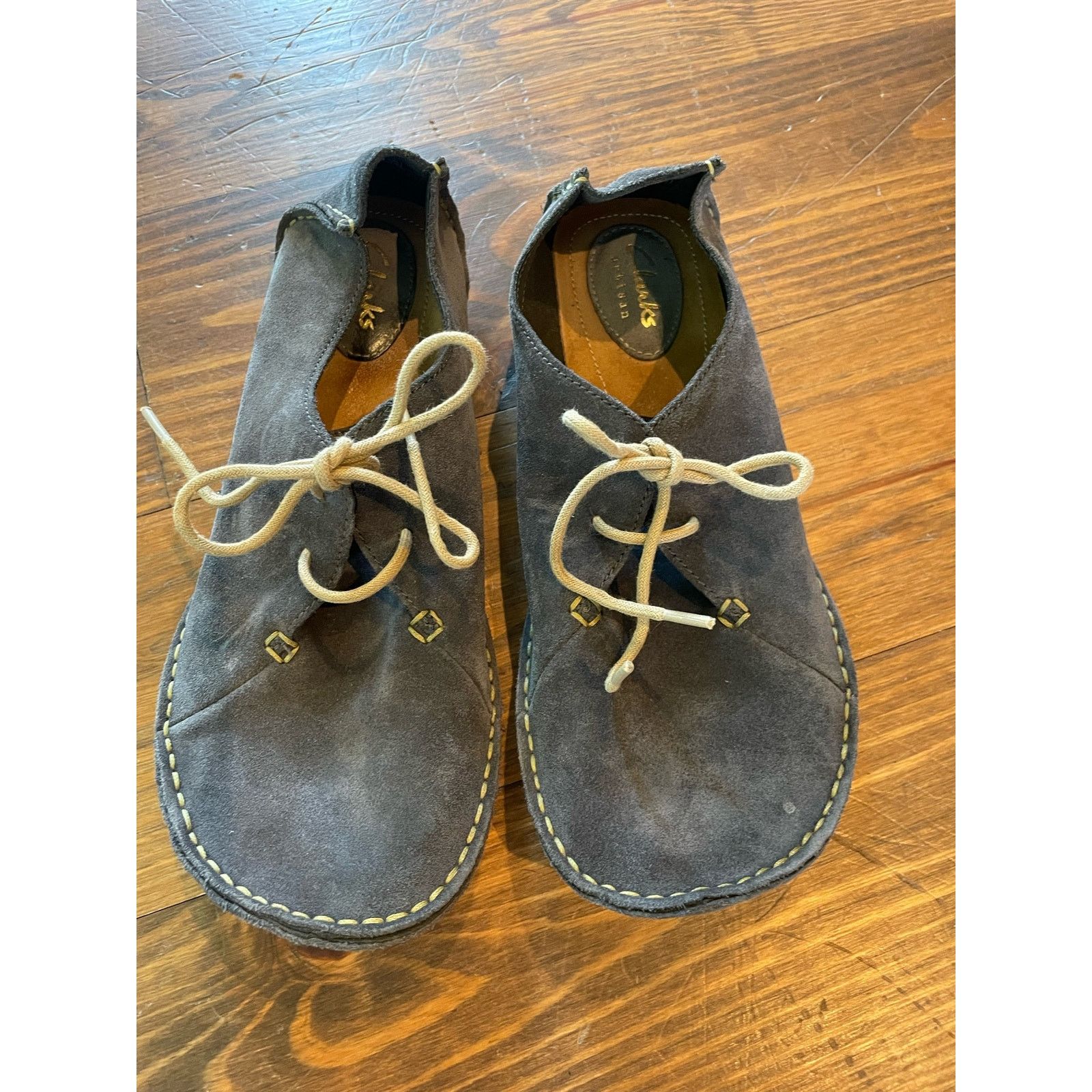 Clarks NWOT Womens Clarks Artisan Janey Mae Oxford Gray Suede 8 1 2 Grailed