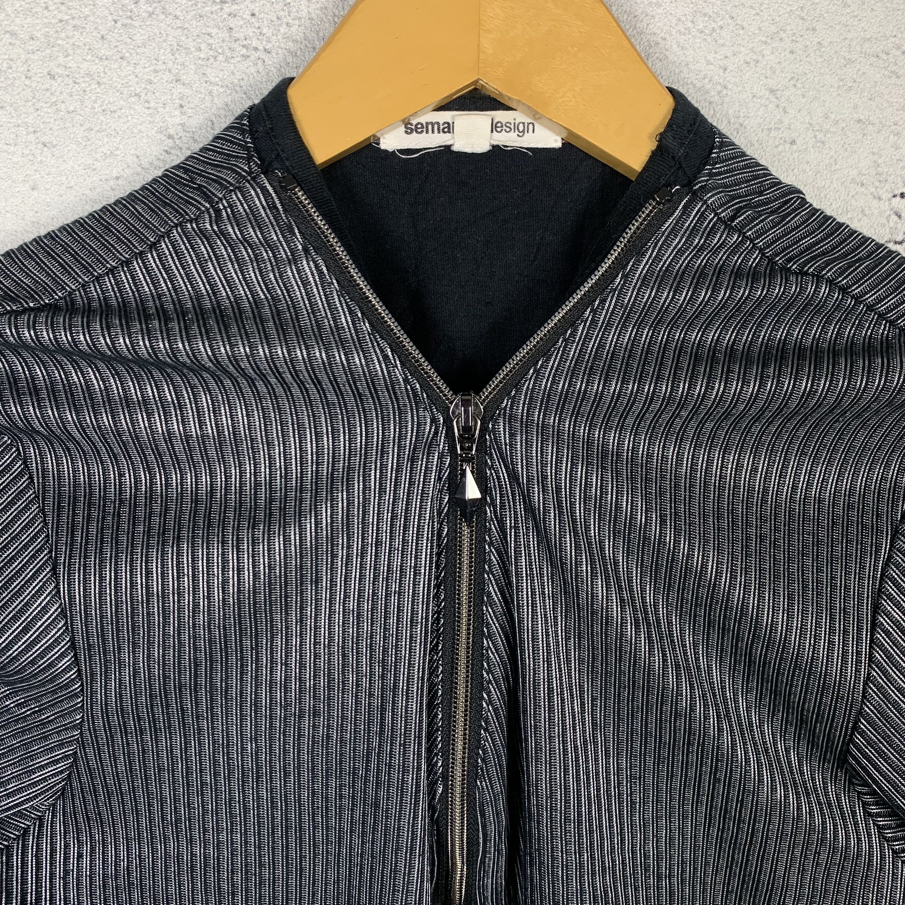 Japanese Brand Semantic Design Y2K Tshirt Japanese Brand Double Collar Zip Size US M / EU 48-50 / 2 - 4 Thumbnail