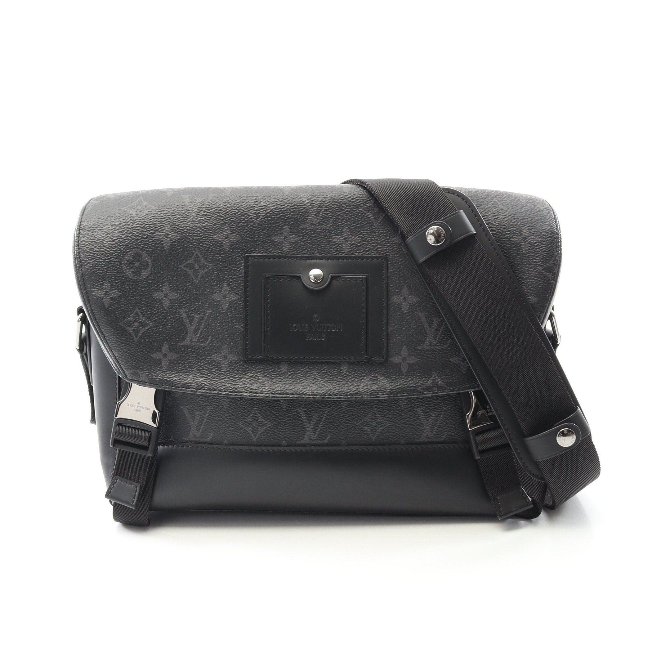 Louis Vuitton Messenger Voyage Pm Monogram Eclipse Shoulder Bag Leather Black, Men's