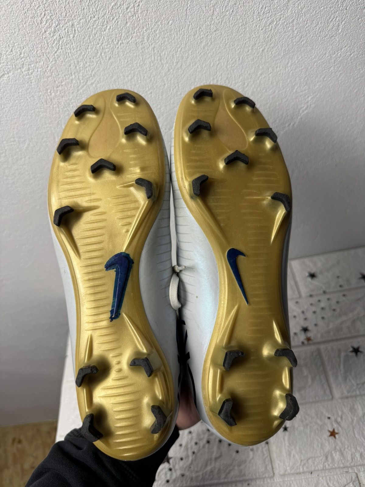 Nike Nike Mercurial Victory 6 CR7 FG Gold US8.5 UK7.5 EUR42 Size US 8.5 / EU 41-42 - 13 Thumbnail