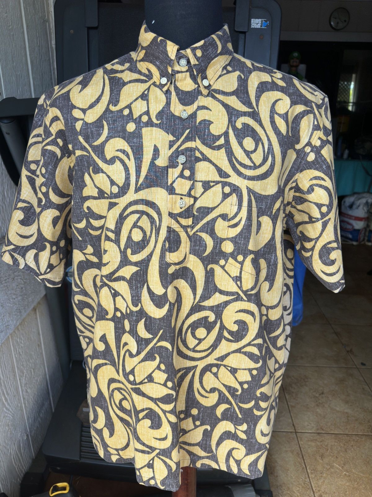 Reyn Spooner Reyn Spooner Alfred Shaheen Yellow/Gray Hawaiian Men's L Size US L / EU 52-54 / 3 - 1 Thumbnail