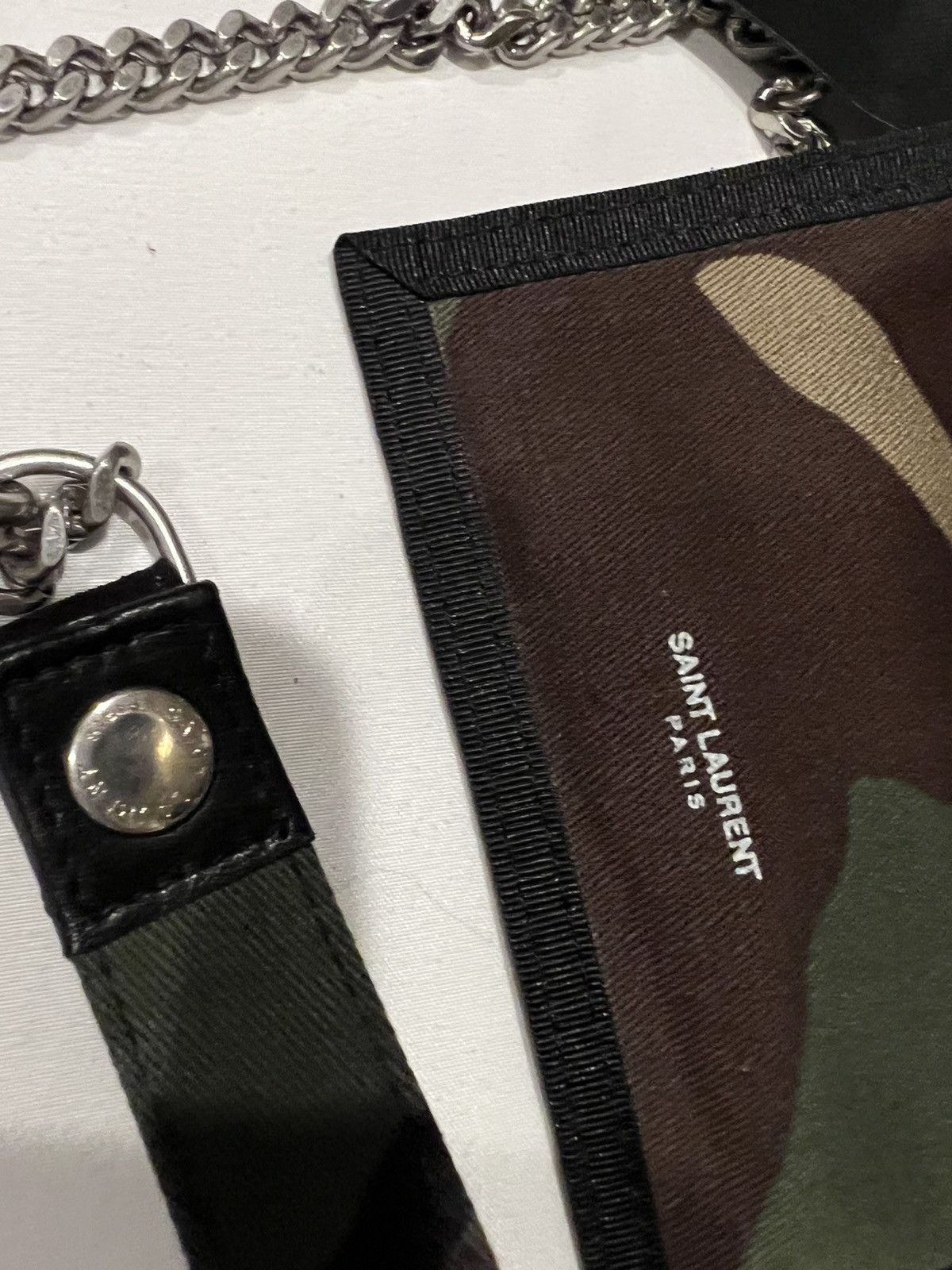 Saint Laurent Paris Saint Laurent mens camo chained wallet. $495 Size ONE SIZE - 2 Thumbnail