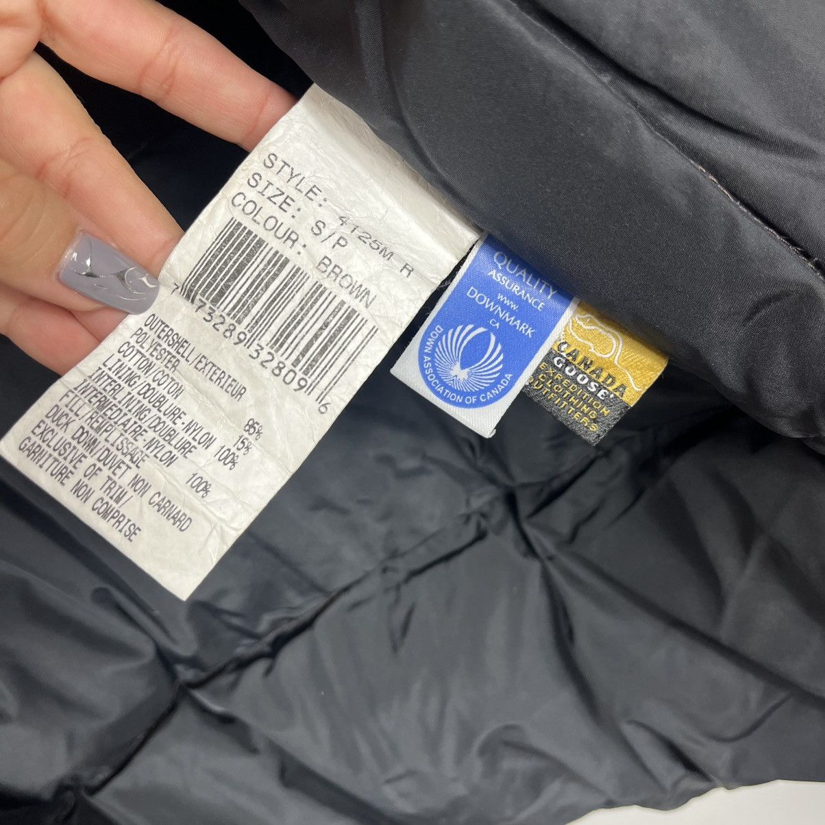 Canada Goose Vintage 00s Canada Goose Brown Down Puffer Vest Jacket Size US S / EU 44-46 / 1 - 11 Thumbnail