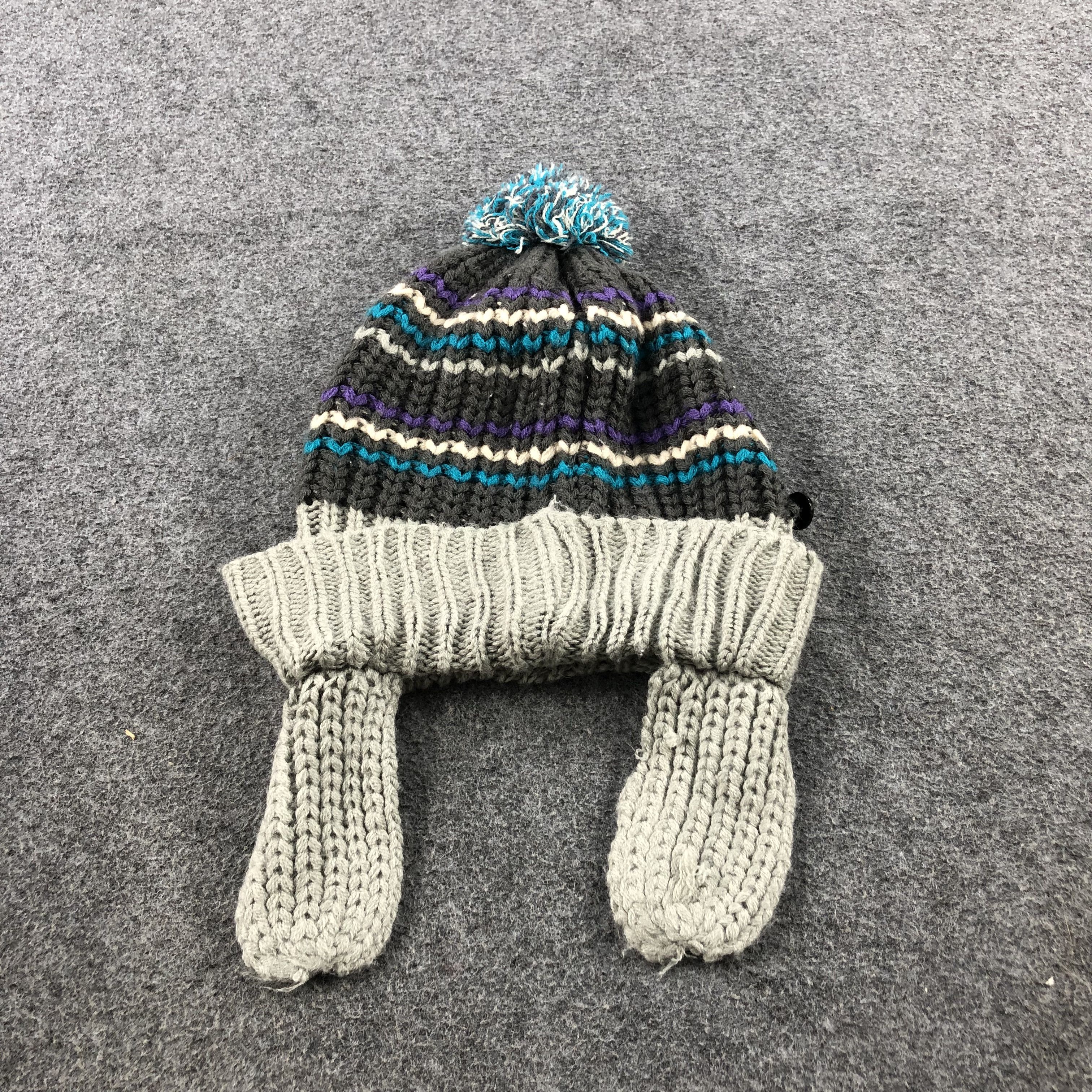 Vintage Unknown Knitted Earflap Bobble Beanie Snowcap Snow Hat B36 Size ONE SIZE - 2 Thumbnail