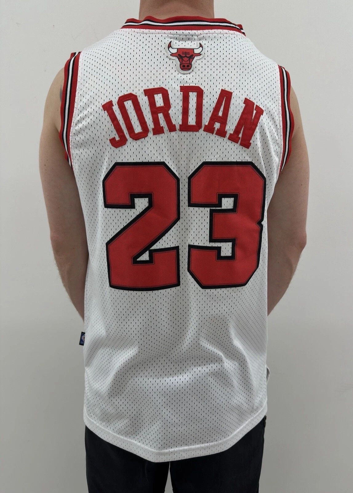 Nike Vintage Michael Jordan Jersey Chicago Bulls White Nike Mens Size US S / EU 44-46 / 1 - 1 Thumbnail