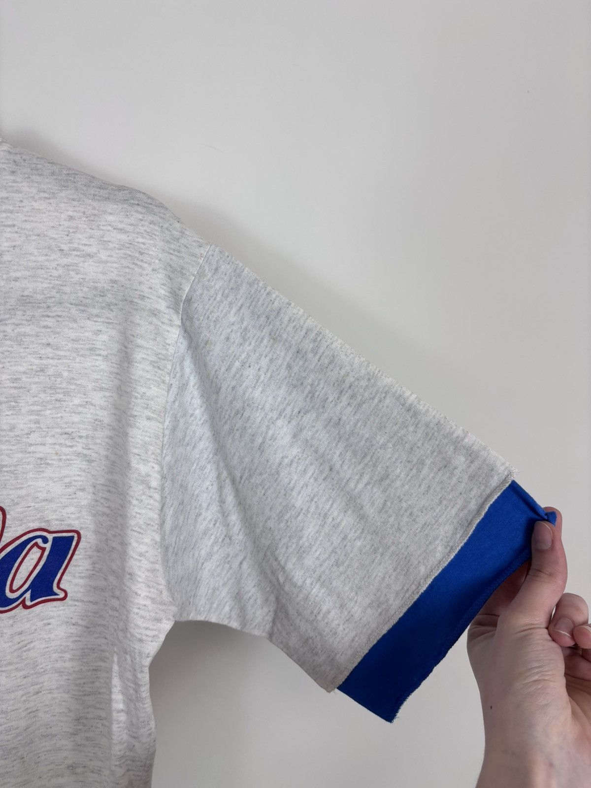 Vintage Vintage 1990s Canada Flag Big Graphic Logo Grey T-Shirt Tee Size US M / EU 48-50 / 2 - 11 Thumbnail