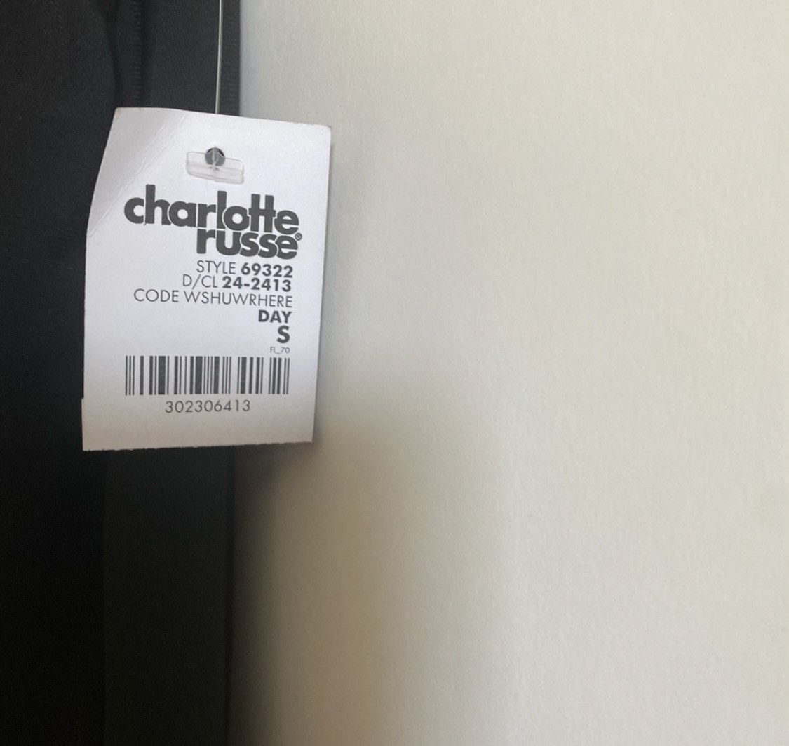 Other CHARLOTTE RUSSE PLUNGING SHOE TIE FRONT SLEEVELESS JUMPSUIT Size 26" / US 2 / IT 38 - 10 Thumbnail