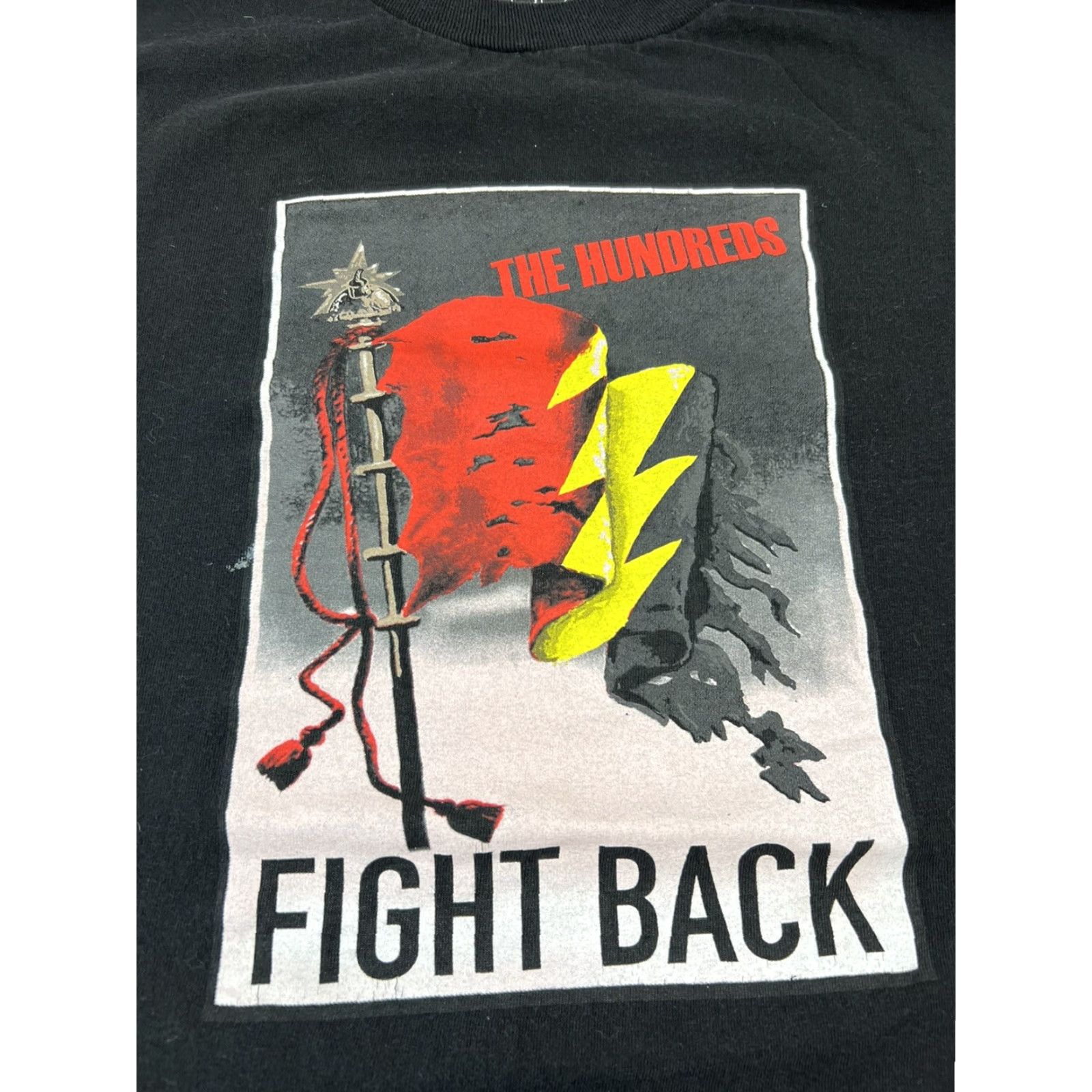 The Hundreds The Hundreds Fight Back Black T-Shirt Size M Men Shirt Black 90s Hip Hop Skate Vintage? Size US M / EU 48-50 / 2 - 3 Thumbnail