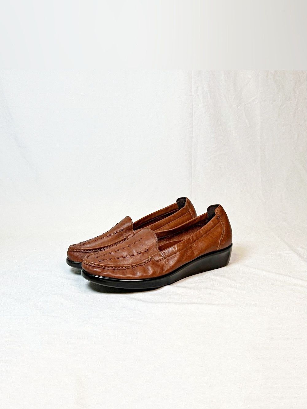 SAS SAS Womens Slim Chestnut Weave Slip-On Loafers~11~ Size US 11 / IT 41 - 1 Thumbnail