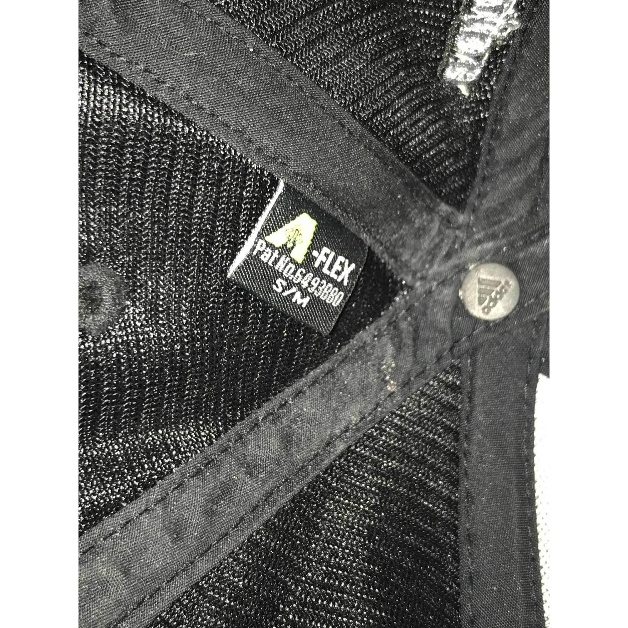 Adidas Adidas Black & Gray Flexfit Fitted Breathable Baseball Cap Size ONE SIZE - 5 Thumbnail
