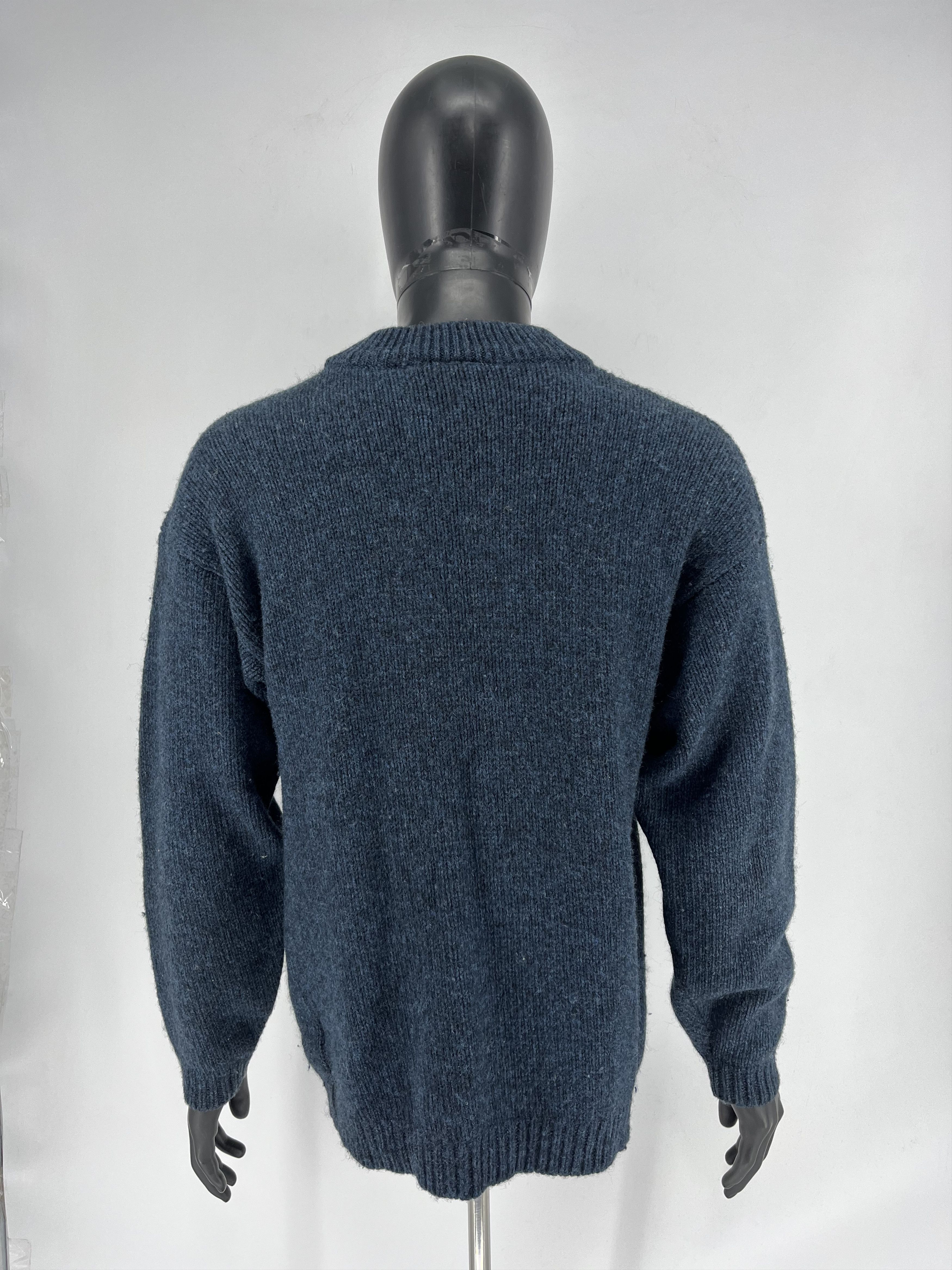 O'Neill × Vintage ONeill blue Knitted Jumper with embroidered spell-out on Size US M / EU 48-50 / 2 - 12 Thumbnail
