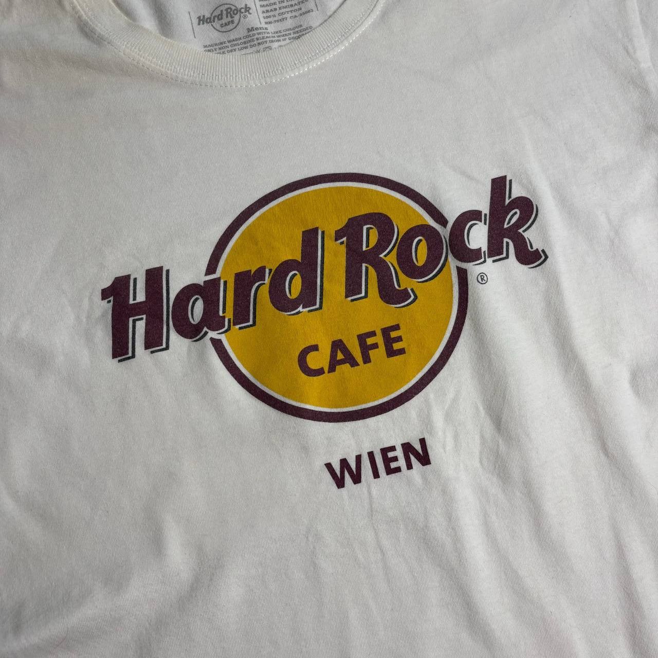 Hard Rock Cafe Hard Rock Cafe Wien T-shirt Size:M Size US M / EU 48-50 / 2 - 3 Thumbnail