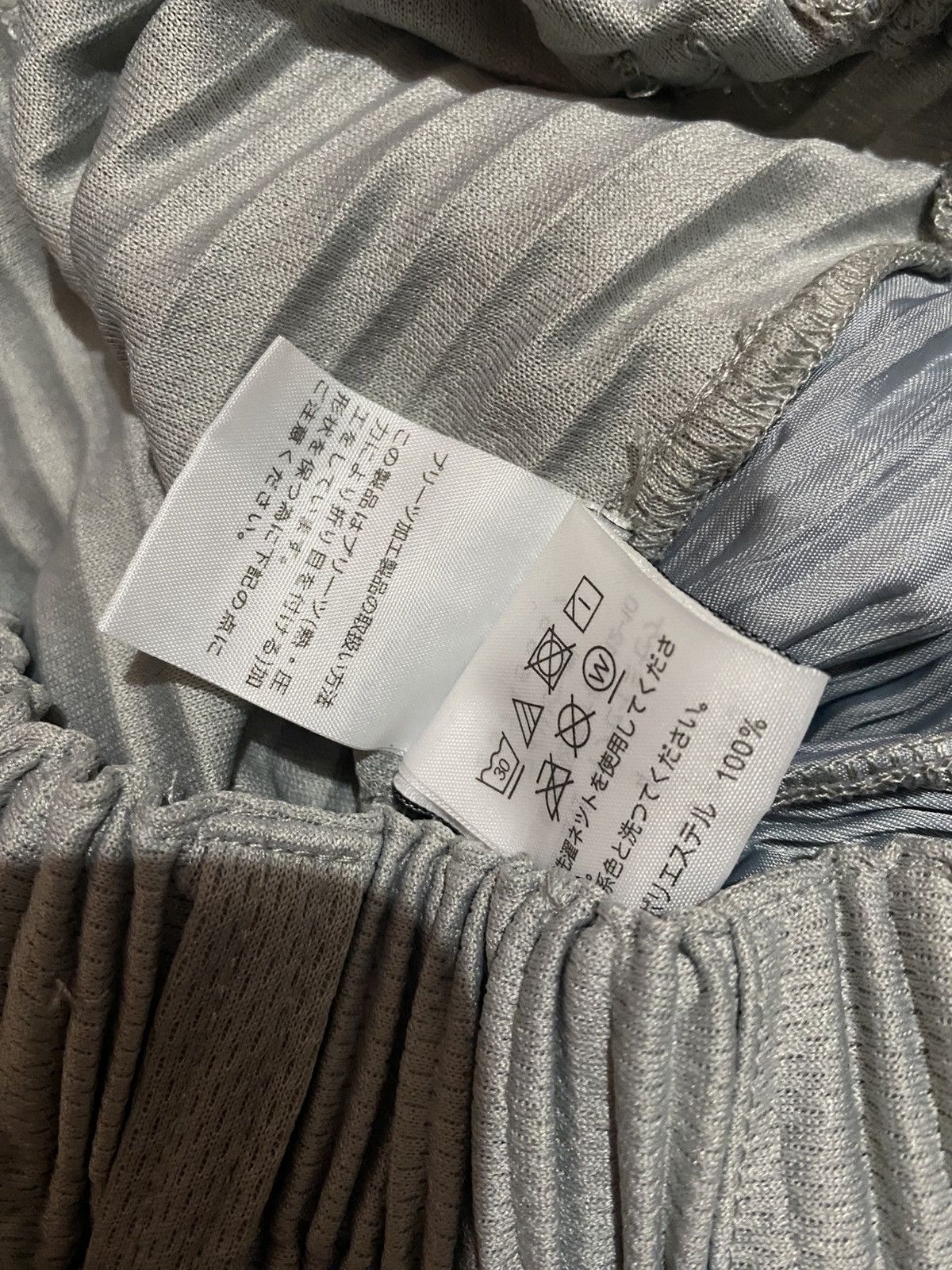 Homme Plisse Issey Miyake Homme Plisse Issey Miyake pleated trouser pants Size US 32 / EU 48 - 7 Thumbnail