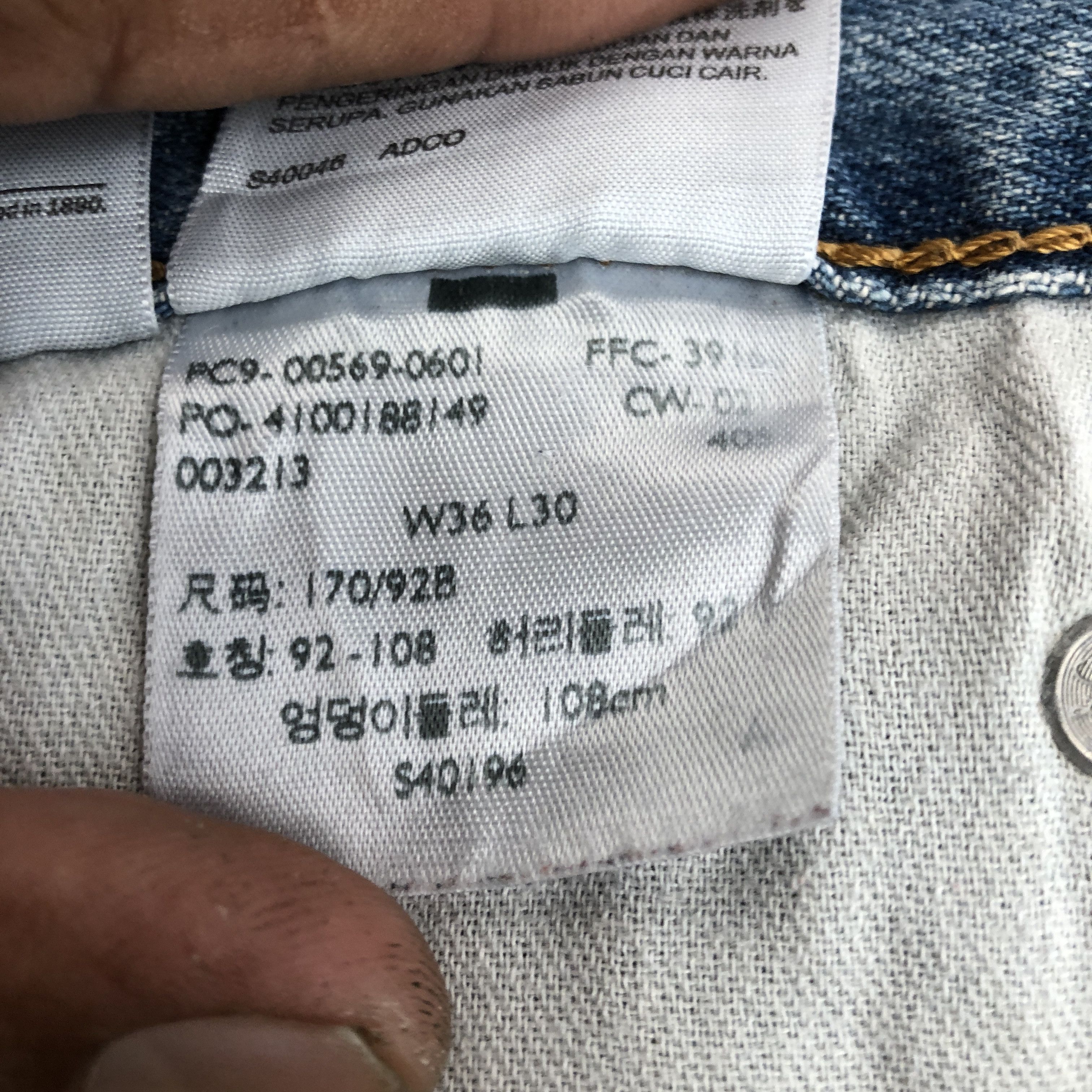 Levi's Vintage Lev's Faded Blue Jeans Levi's Light Wash Denim Size US 38 / EU 54 - 7 Thumbnail
