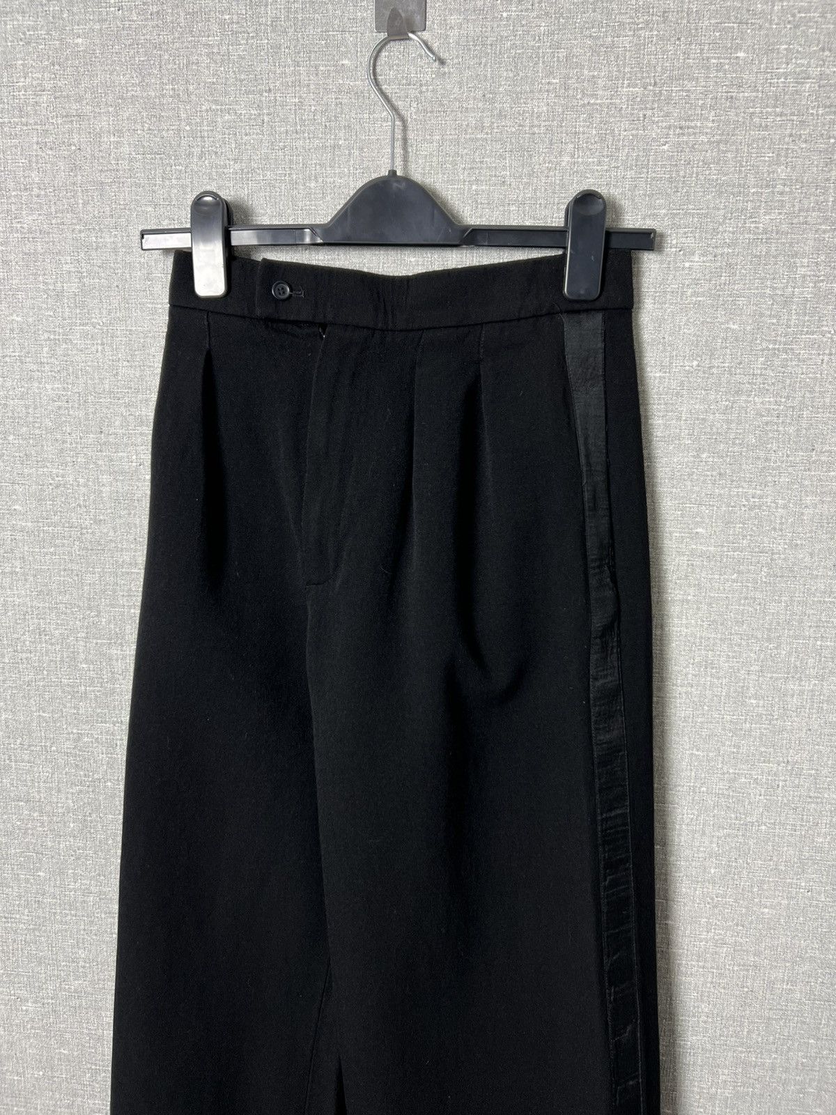 Saint Laurent Paris 70s Saint Laurent High Waist Wide Leg Wool Palazzo Trousers Size 25" / US 0 / IT 36 - 8 Thumbnail