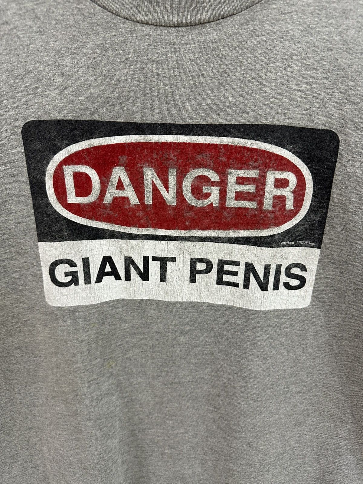 Other Rare And Beautiful Danger Giant Penis iPartyHard Wording Tee Size US L / EU 52-54 / 3 - 7 Thumbnail