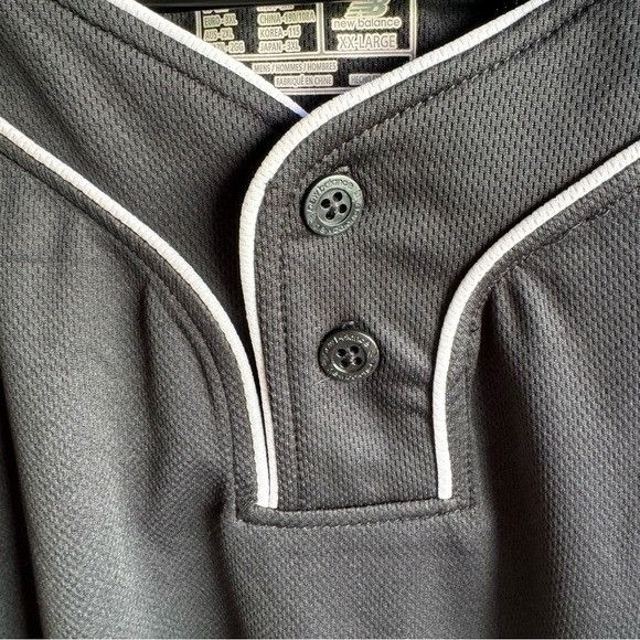New Balance NWT NEW BALANCE MEN’S SHIRT 2 BUTTON BLACK JERSEY LOOSE FIT Size US XXL / EU 58 / 5 - 3 Thumbnail
