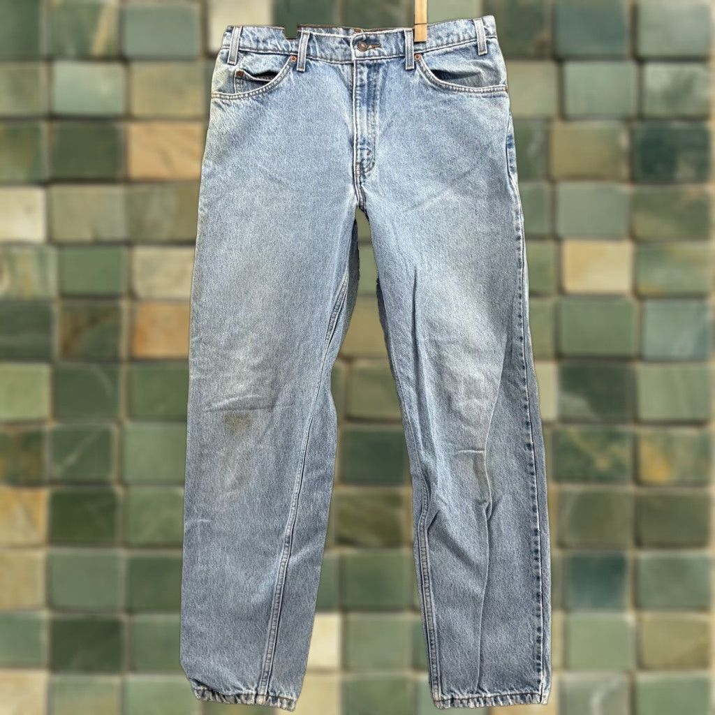Levi's VTG Levi's 550 Jeans Men 33x30 Light Relaxed Baggy Taper Y2K 90's Workwear Levi's Jeans Men 33x30 Light Blue Vintage 80s 90s denim casual Size US 33 - 1 Thumbnail