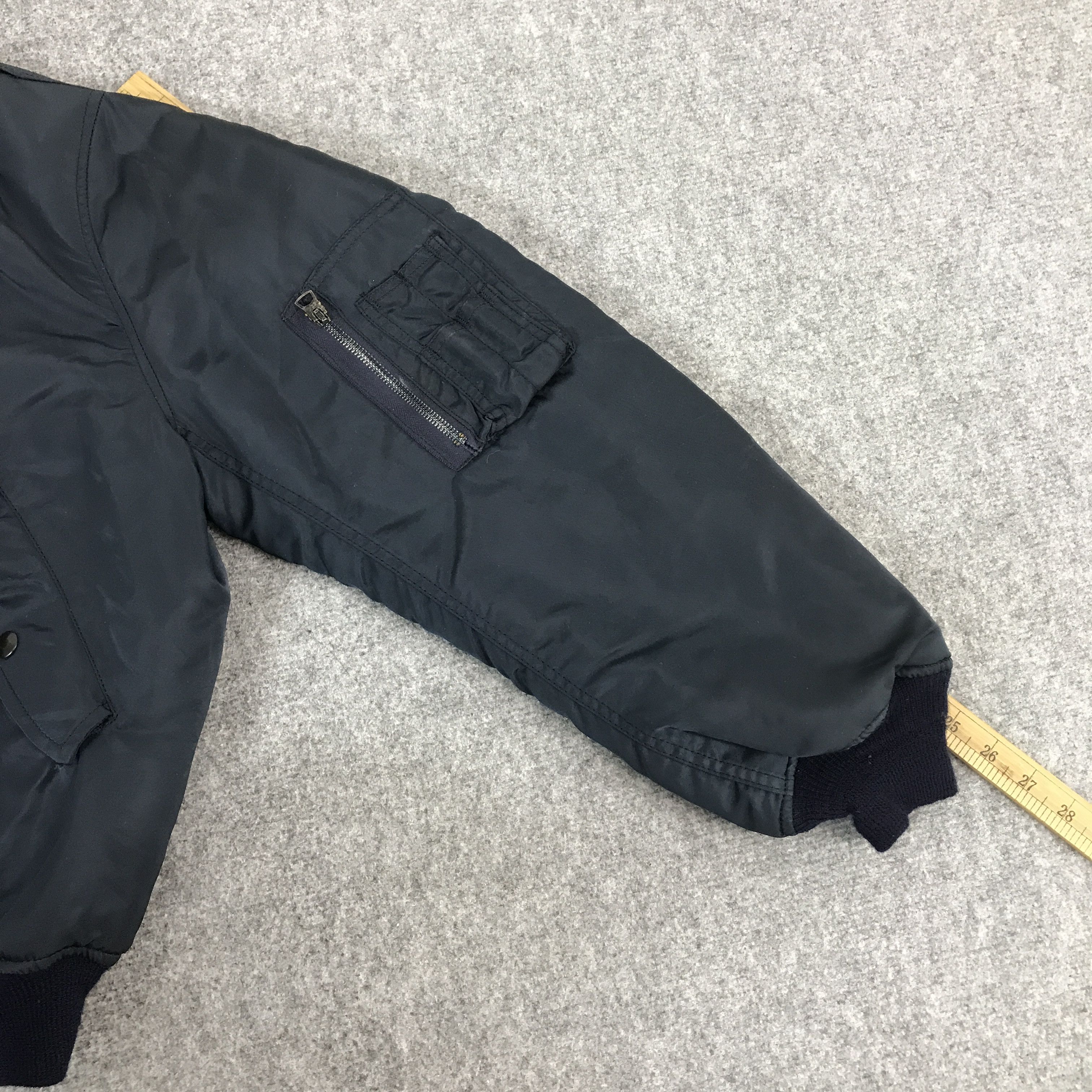 Vintage Vtg flyer's man intermediate Ma-1 Bomber jacket Size US L / EU 52-54 / 3 - 6 Thumbnail